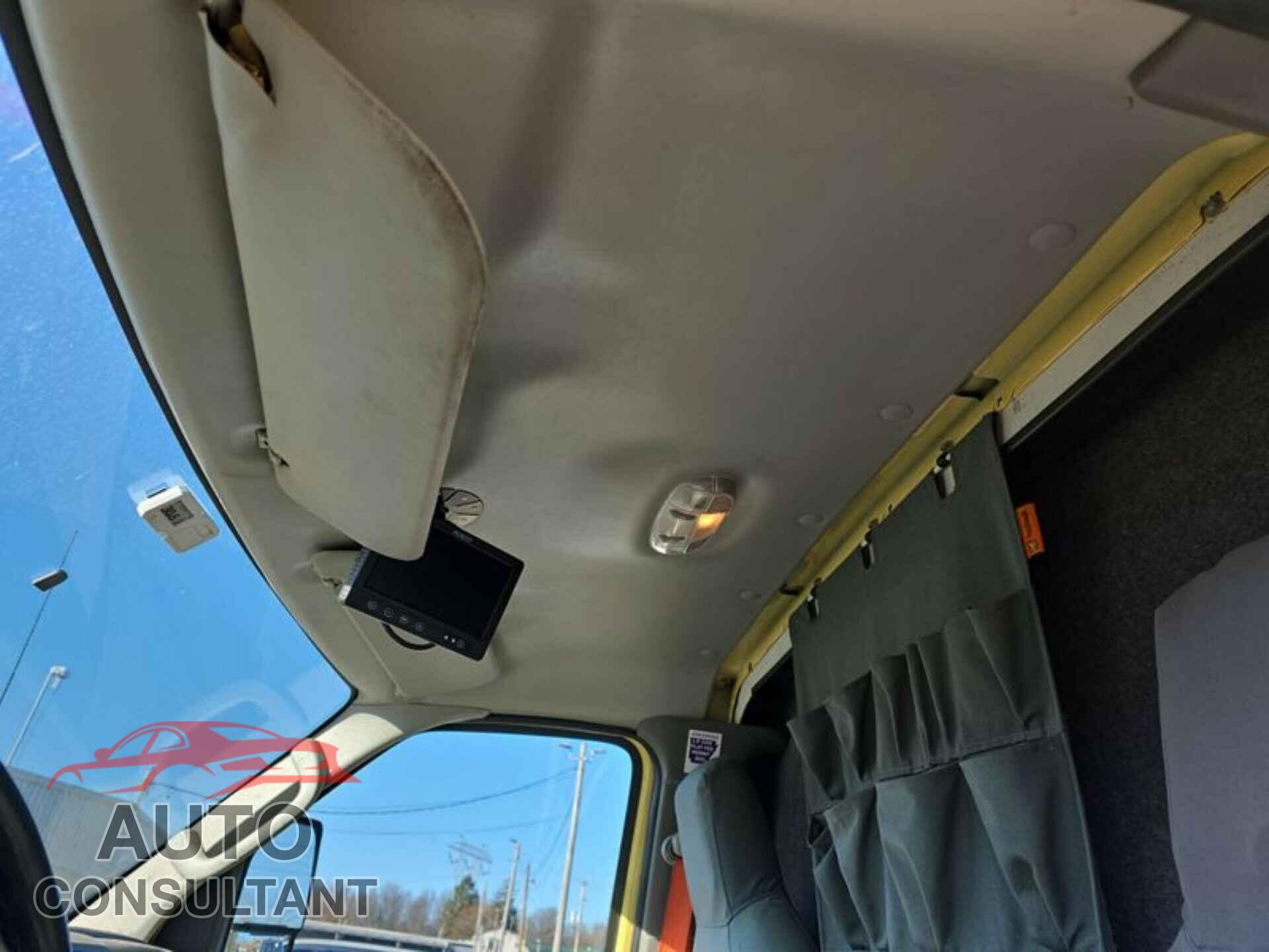 FORD ECONOLINE 2019 - 1FDXE4FSXKDC53754