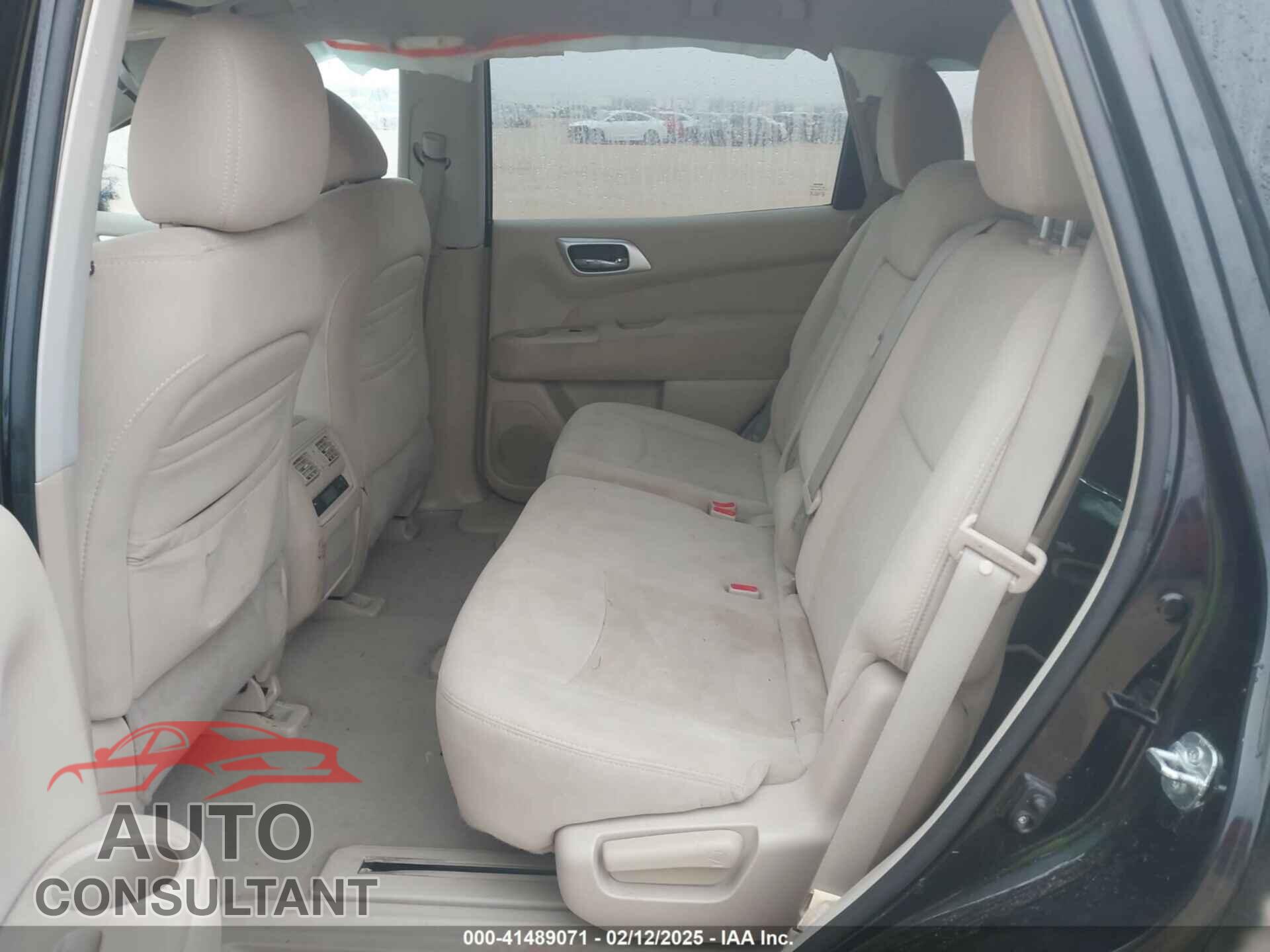 NISSAN PATHFINDER 2013 - 5N1AR2MN7DC677896