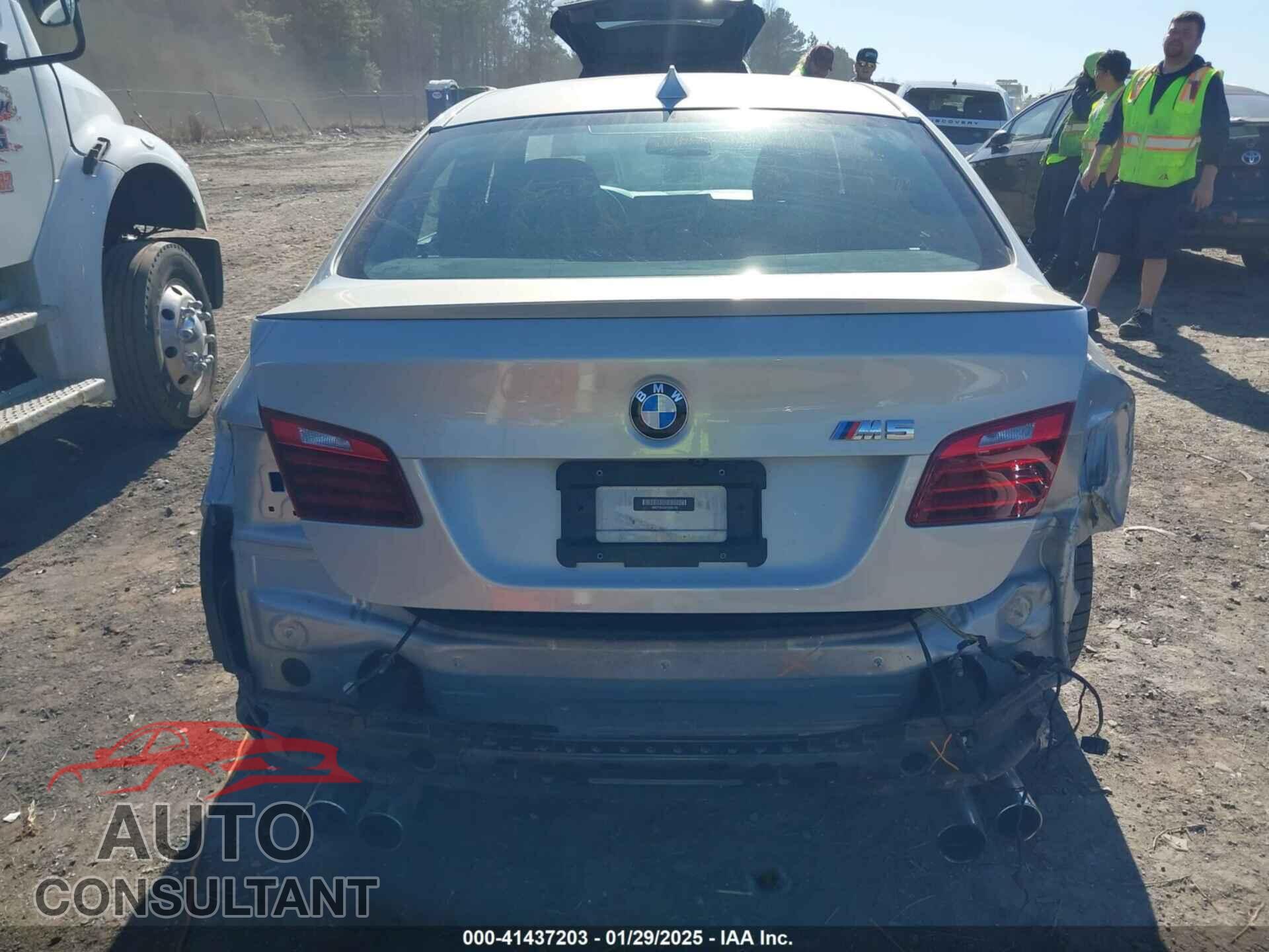 BMW M5 2015 - WBSFV9C55FD595199