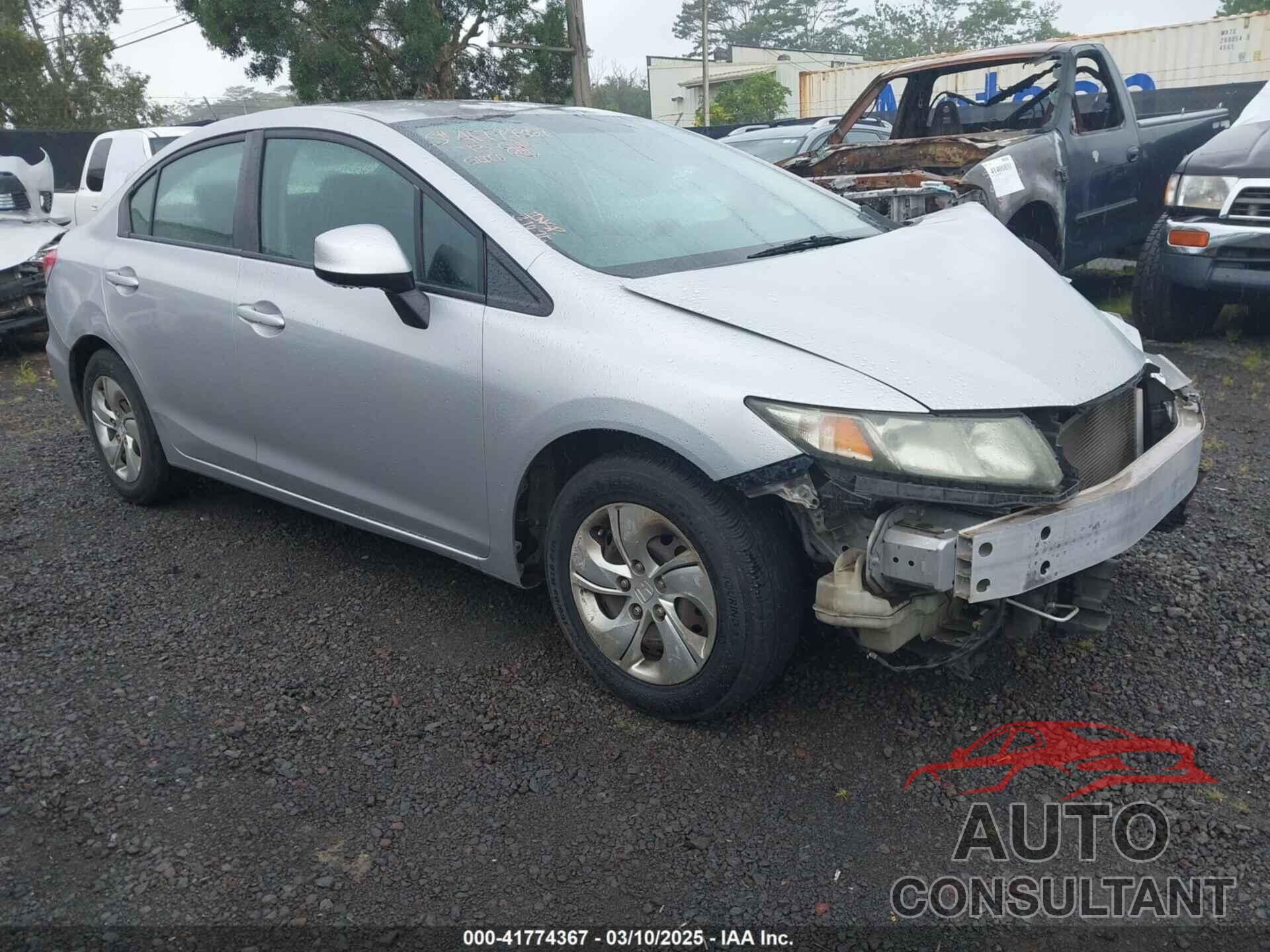 HONDA CIVIC 2013 - 2HGFB2F50DH565533