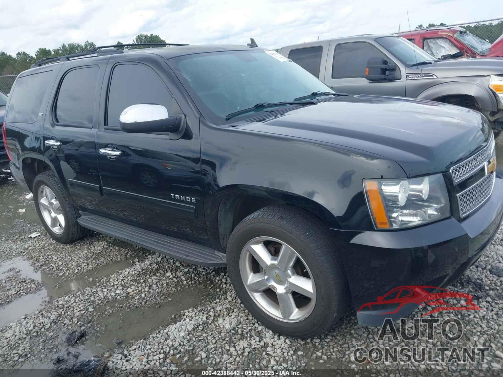 CHEVROLET TAHOE 2014 - 1GNSCAE05ER128680
