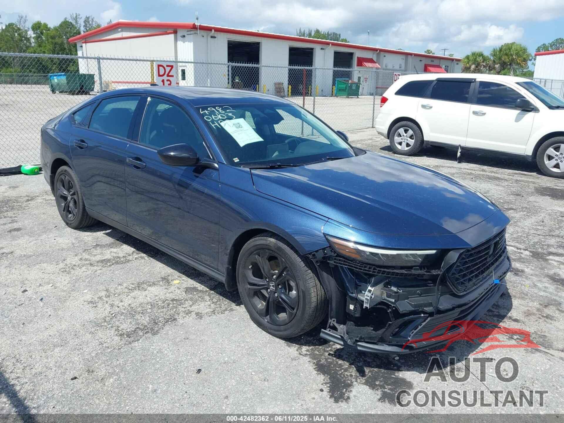 HONDA ACCORD 2025 - 1HGCY1F45SA014982
