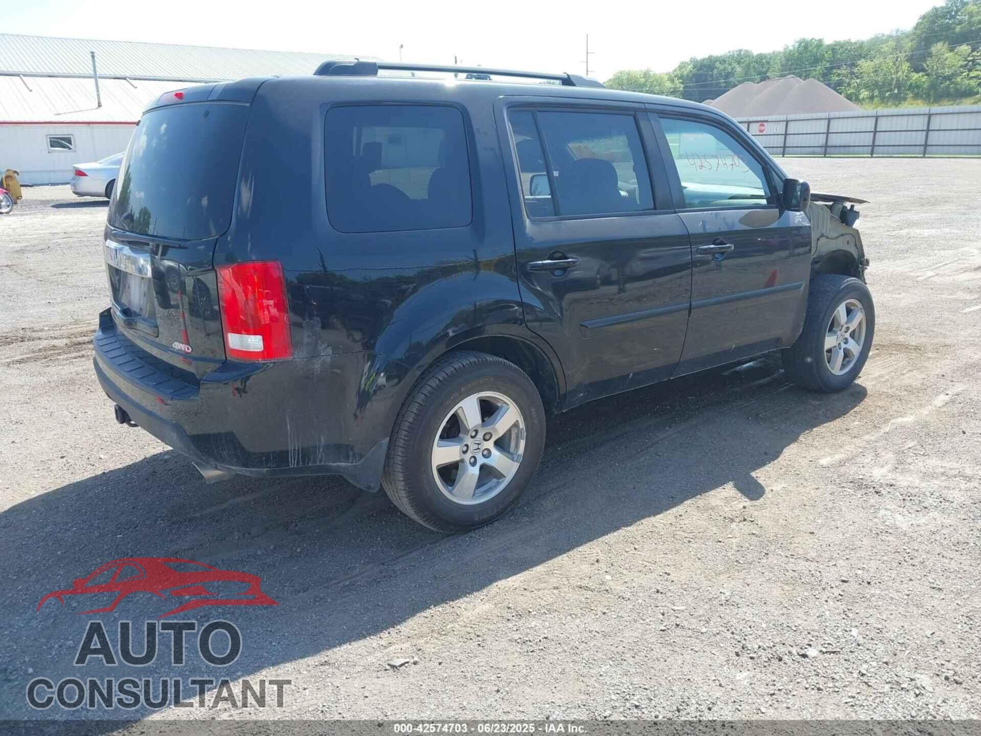 HONDA PILOT 2011 - 5FNYF4H46BB100138