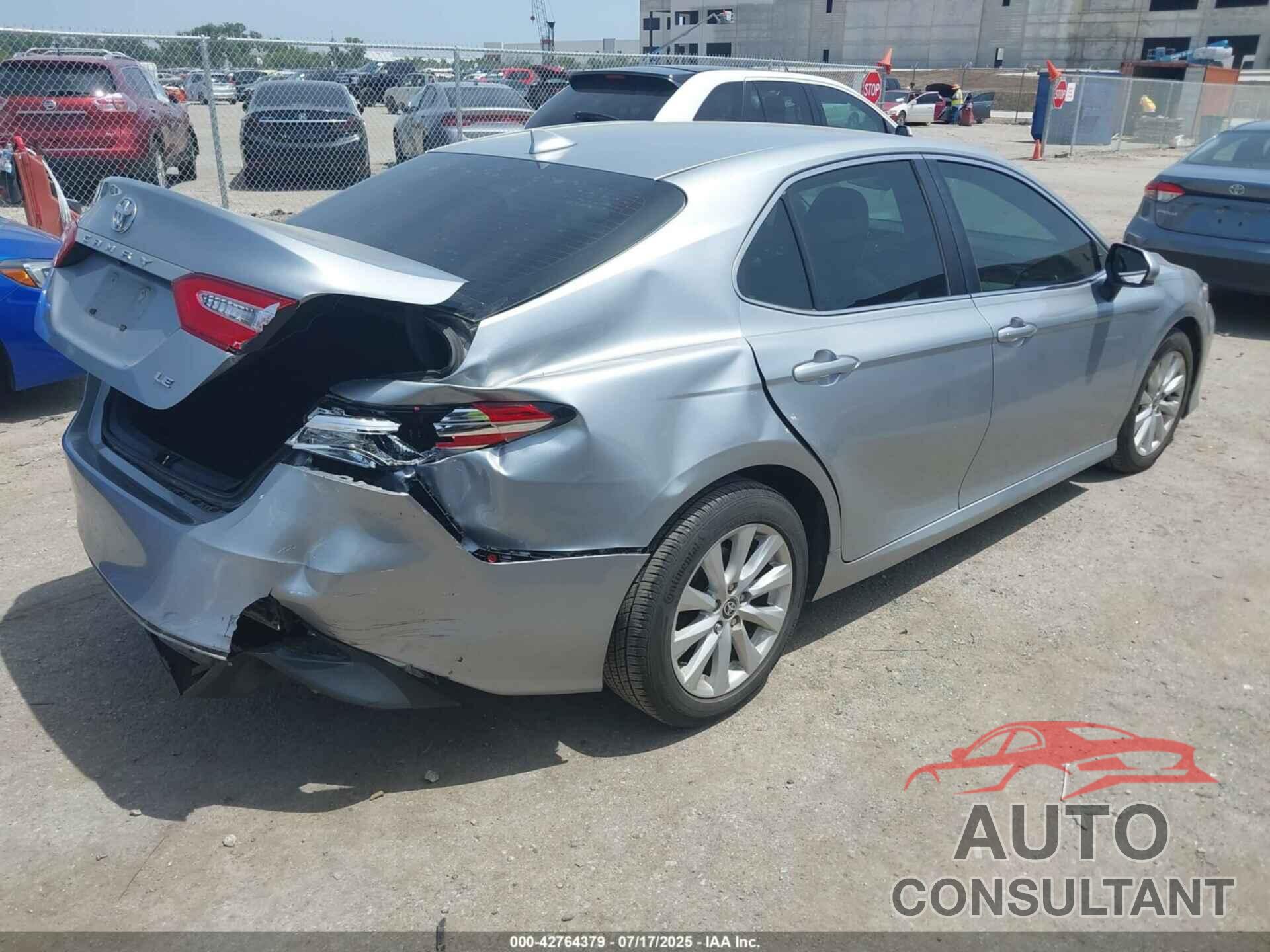 TOYOTA CAMRY 2020 - 4T1C11AK5LU365542