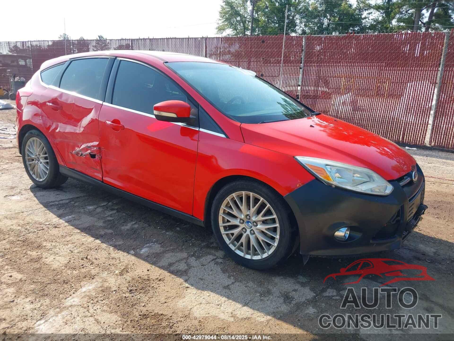 FORD FOCUS 2012 - 1FAHP3M23CL358391