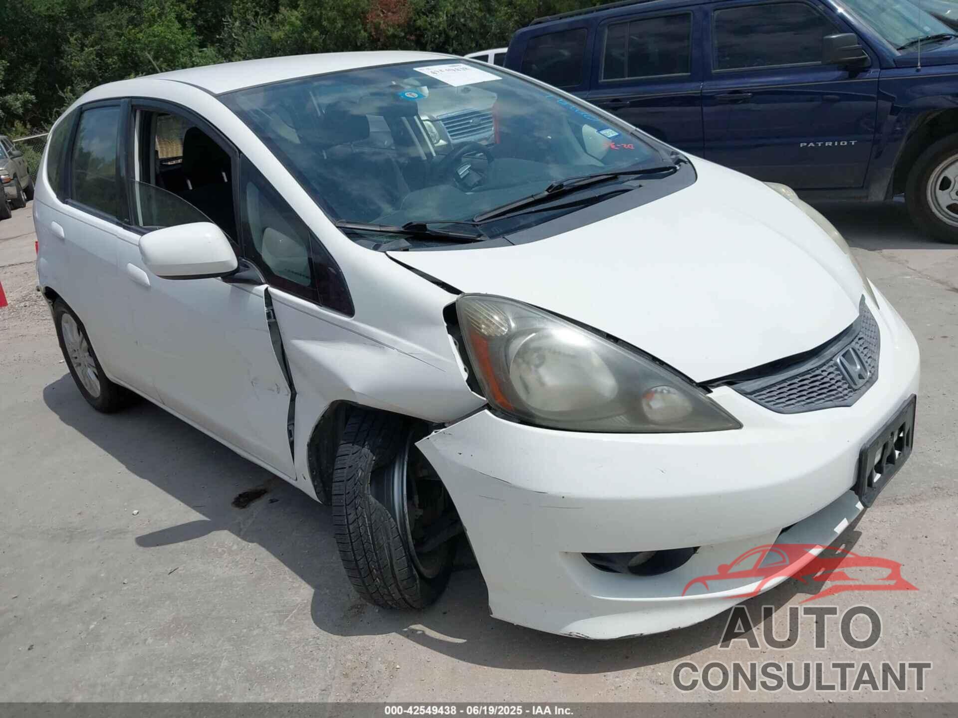 HONDA FIT 2011 - JHMGE8H69BC026040