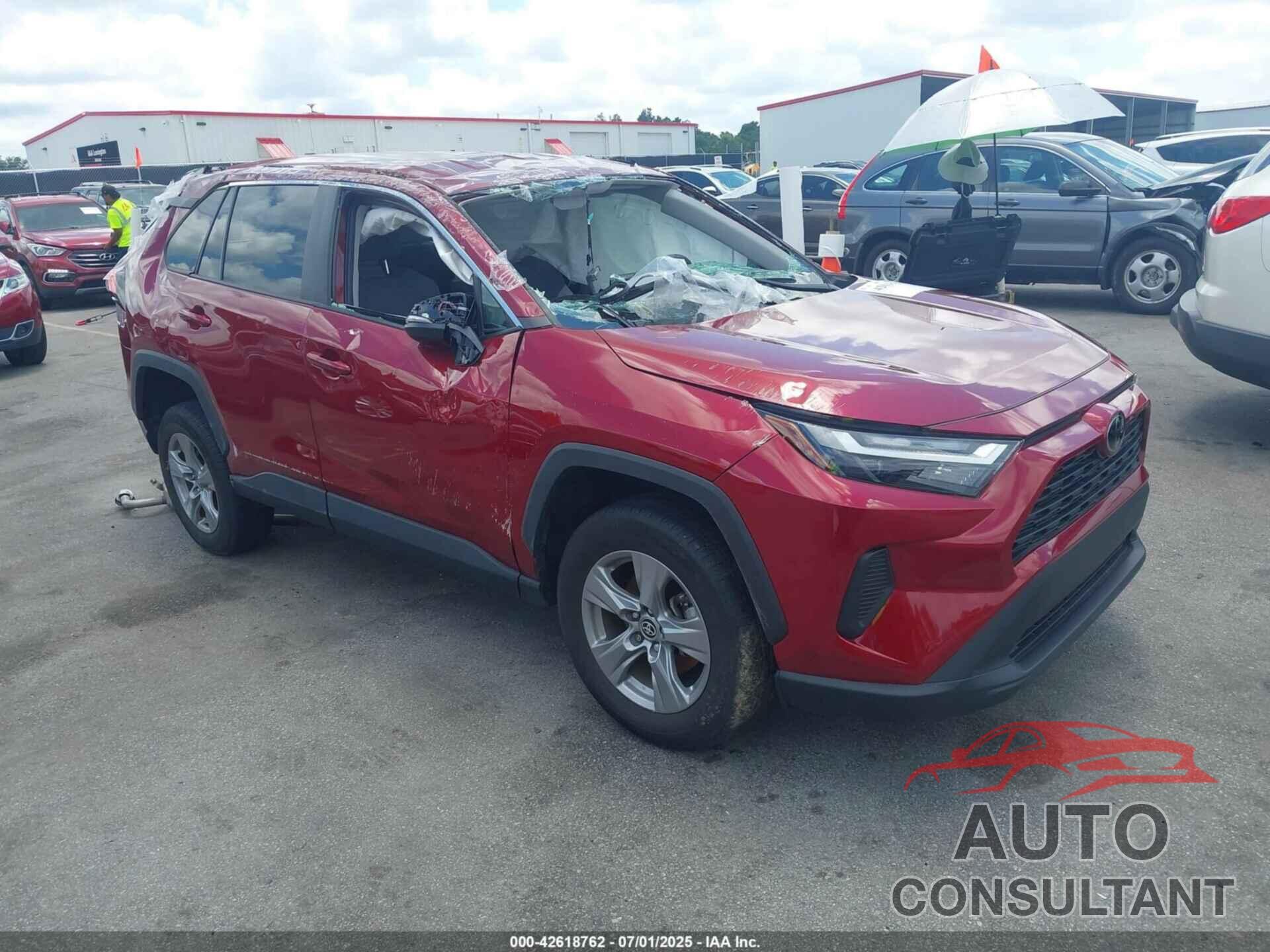 TOYOTA RAV4 2022 - 2T3W1RFV8NW207494