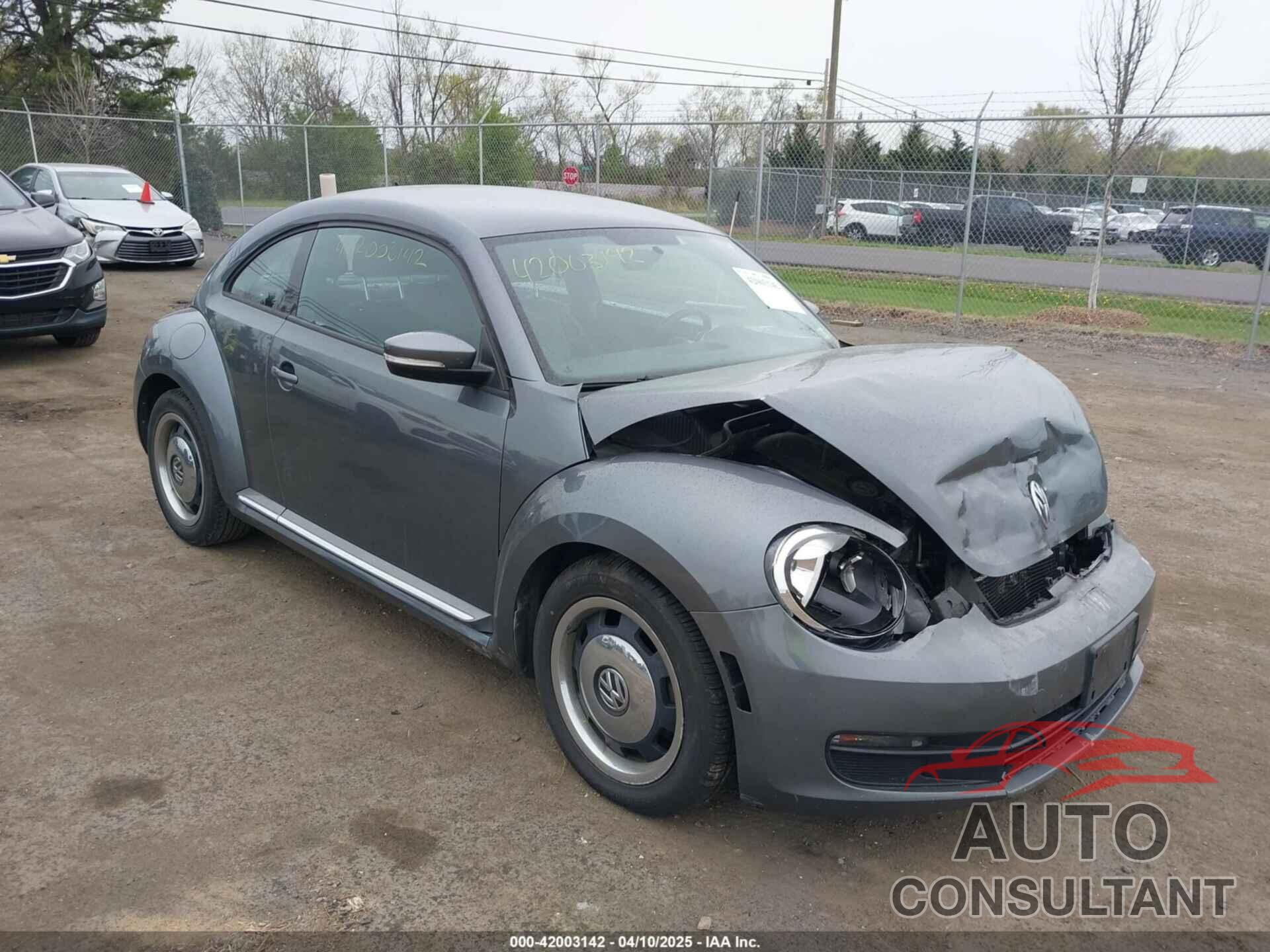 VOLKSWAGEN BEETLE 2012 - 3VWHP7AT8CM628371
