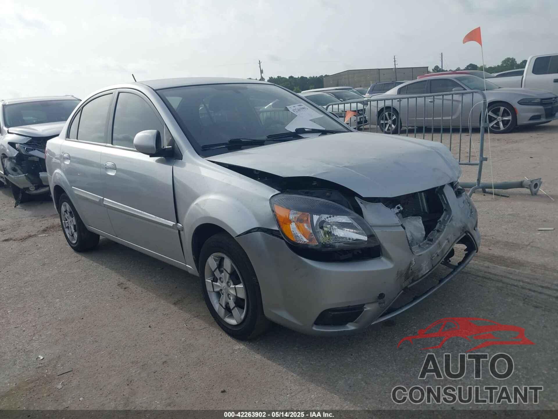 KIA RIO 2010 - KNADH4A38A6650264