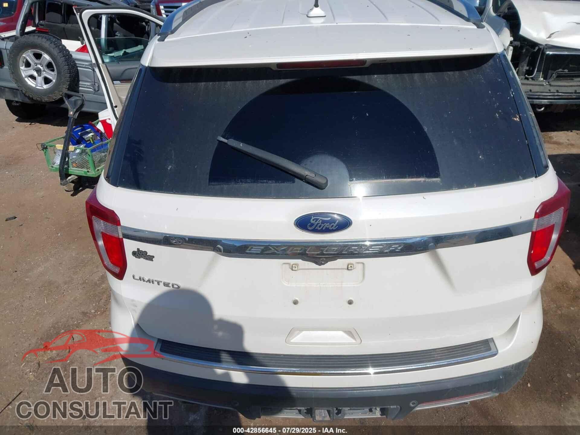 FORD EXPLORER 2018 - 1FM5K7F82JGB74971