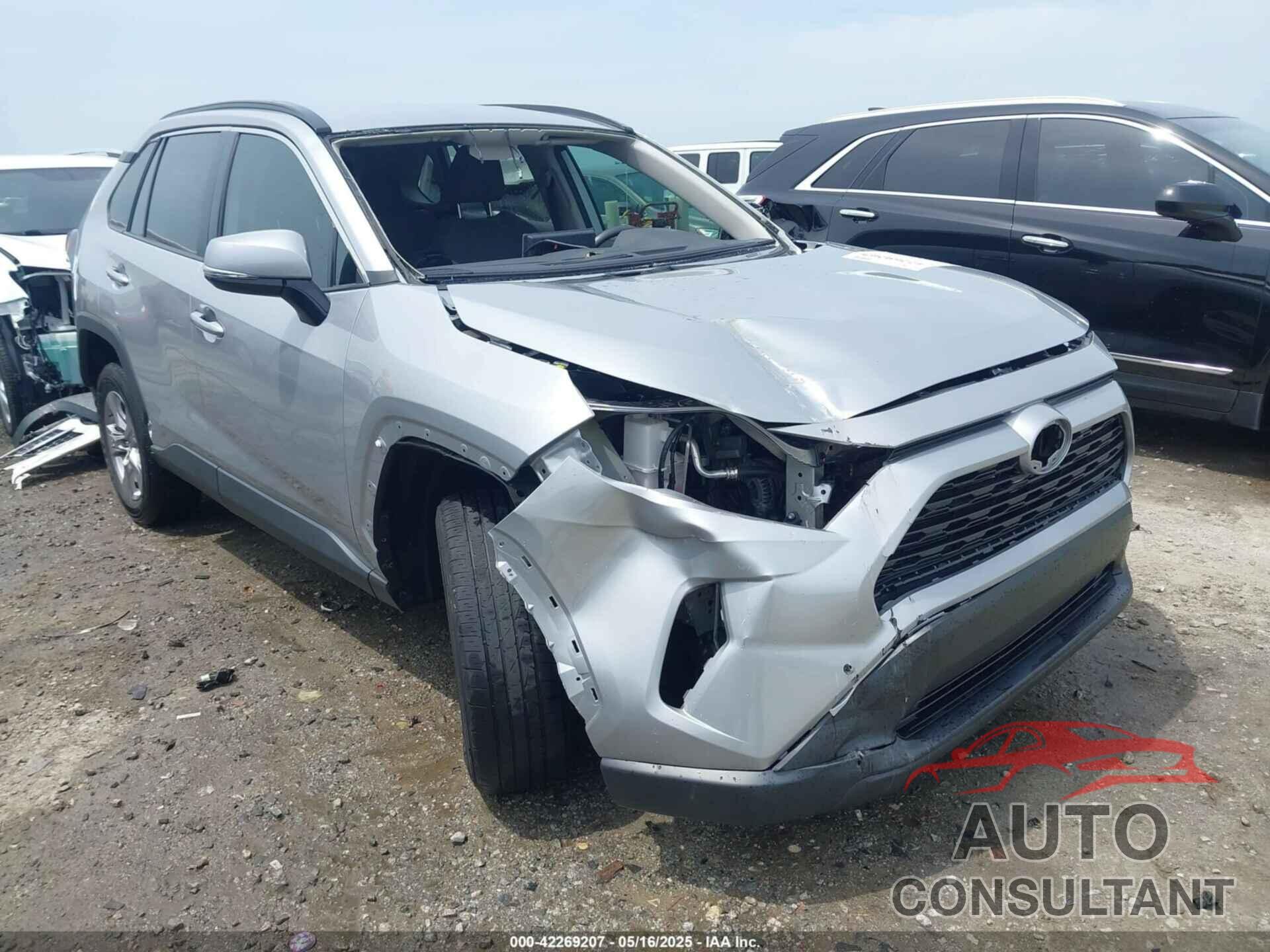 TOYOTA RAV4 2023 - 2T3W1RFVXPW263133