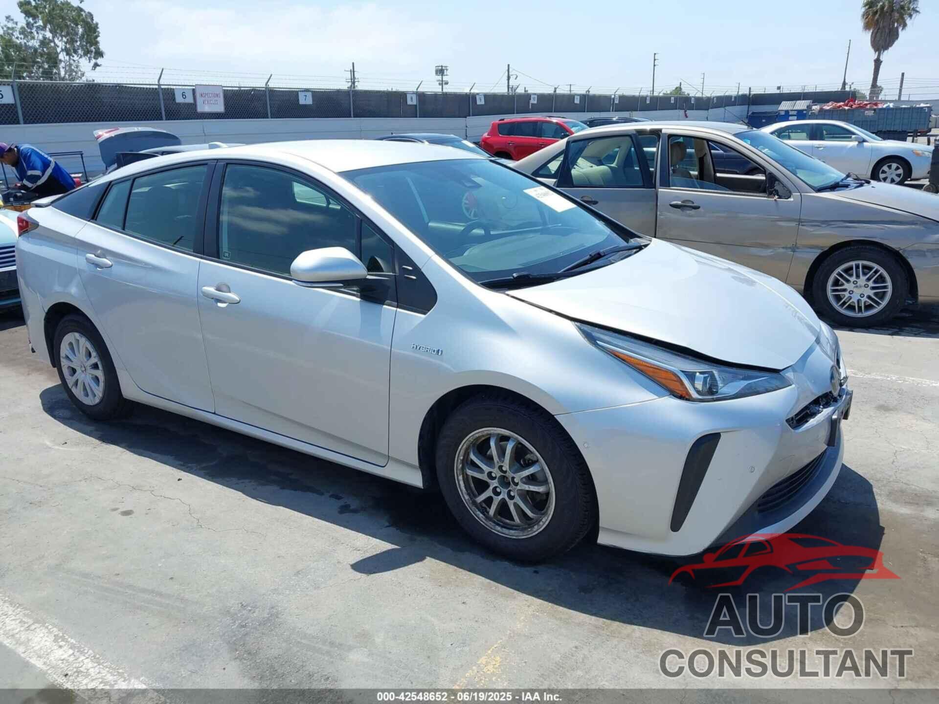 TOYOTA PRIUS 2021 - JTDKAMFU8M3150739