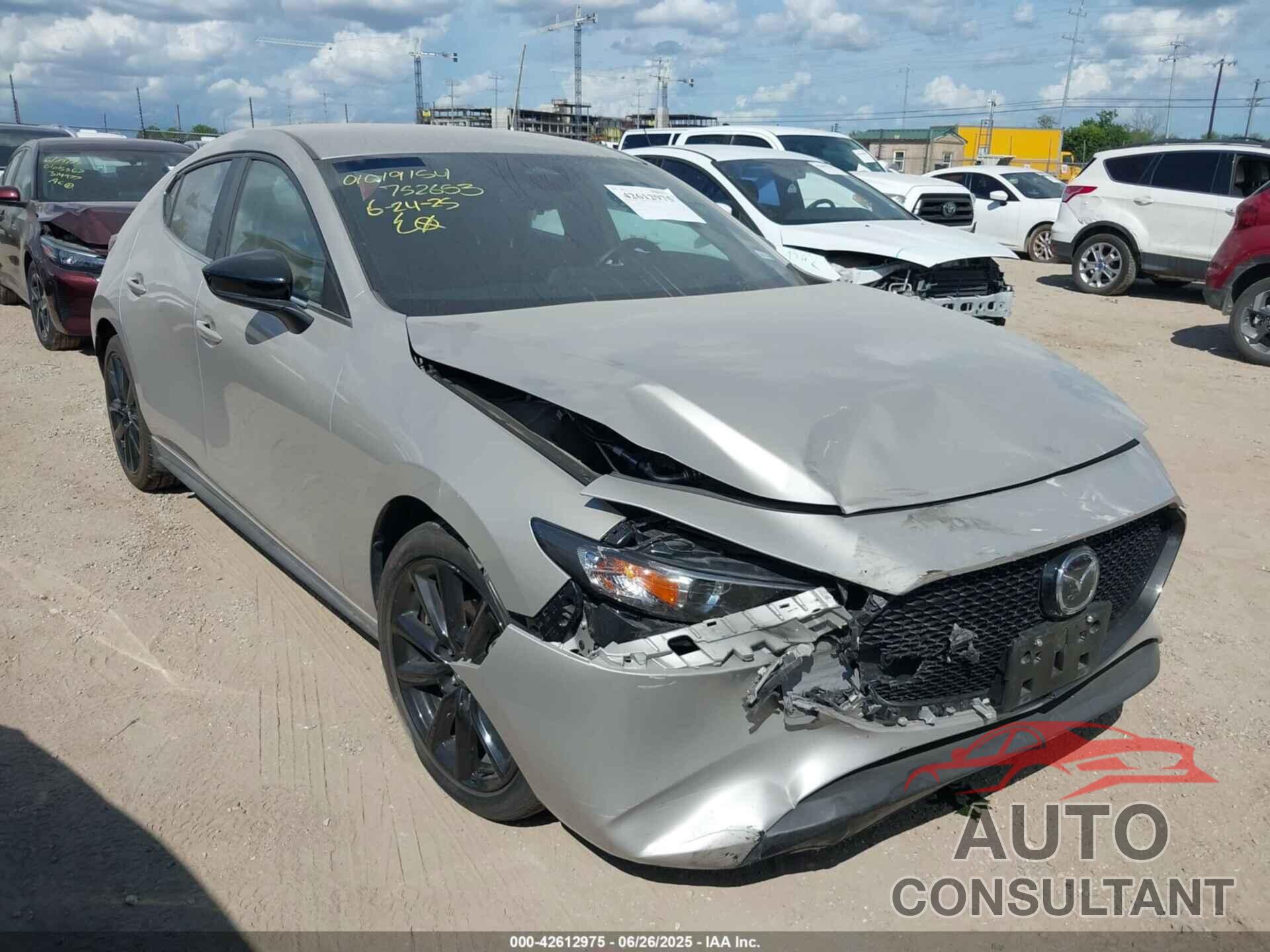 MAZDA MAZDA3 2025 - JM1BPAKM1S1752653