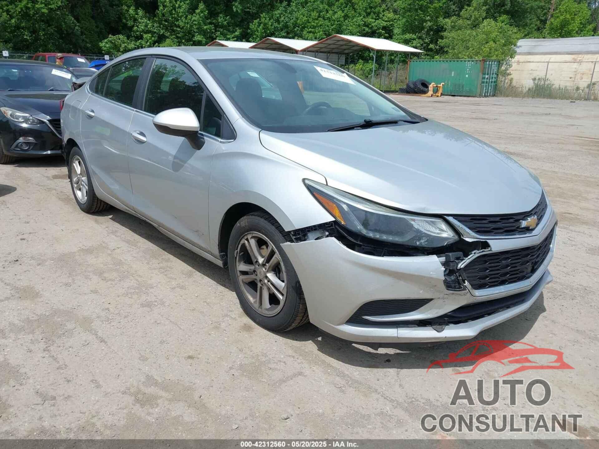 CHEVROLET CRUZE 2017 - 1G1BE5SM4H7251879