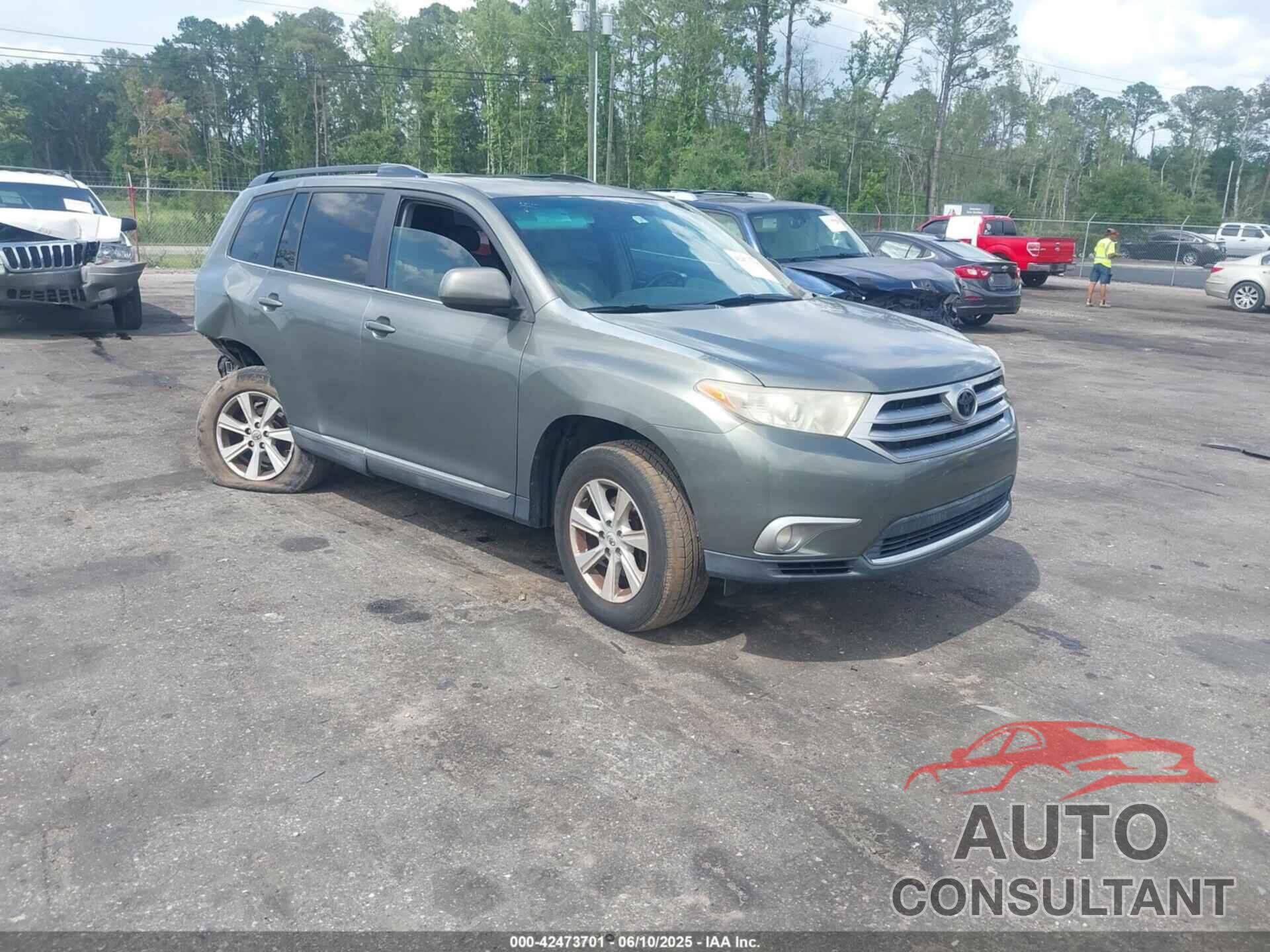 TOYOTA HIGHLANDER 2011 - 5TDZK3EH8BS033751