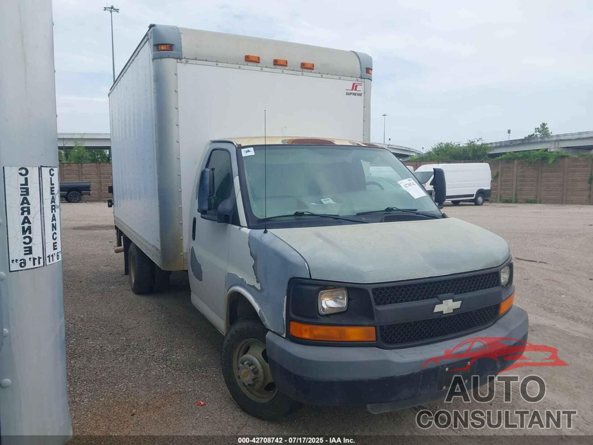 CHEVROLET EXPRESS CUTAWAY 2009 - 1GBHG31C391181681