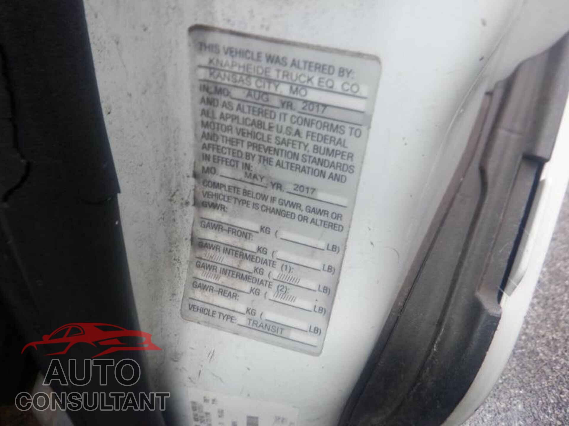 FORD TRANSIT 2017 - 1FTYR1YM8HKB19243