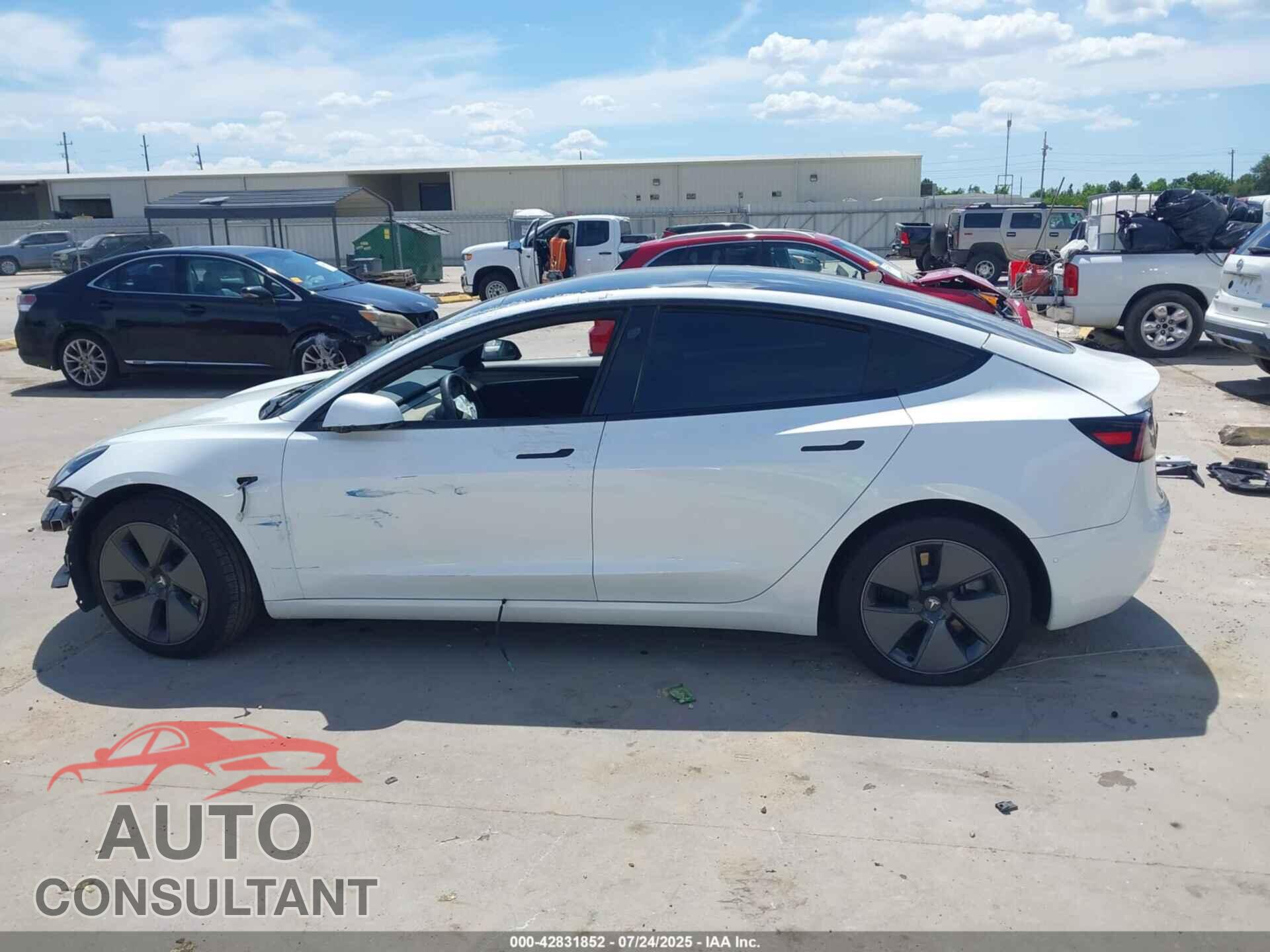 TESLA MODEL 3 2021 - 5YJ3E1EB4MF983397