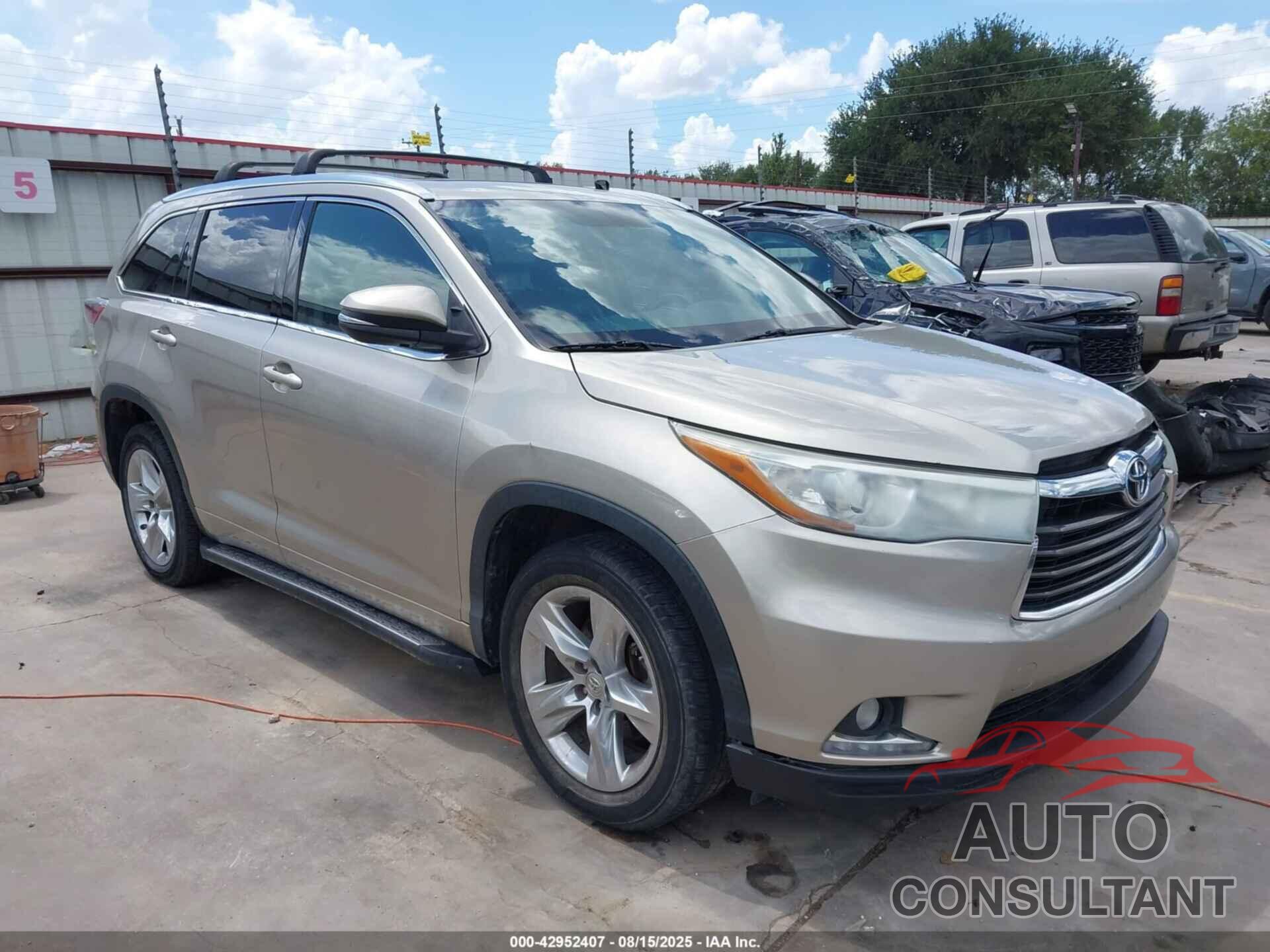 TOYOTA HIGHLANDER 2014 - 5TDYKRFH5ES021882