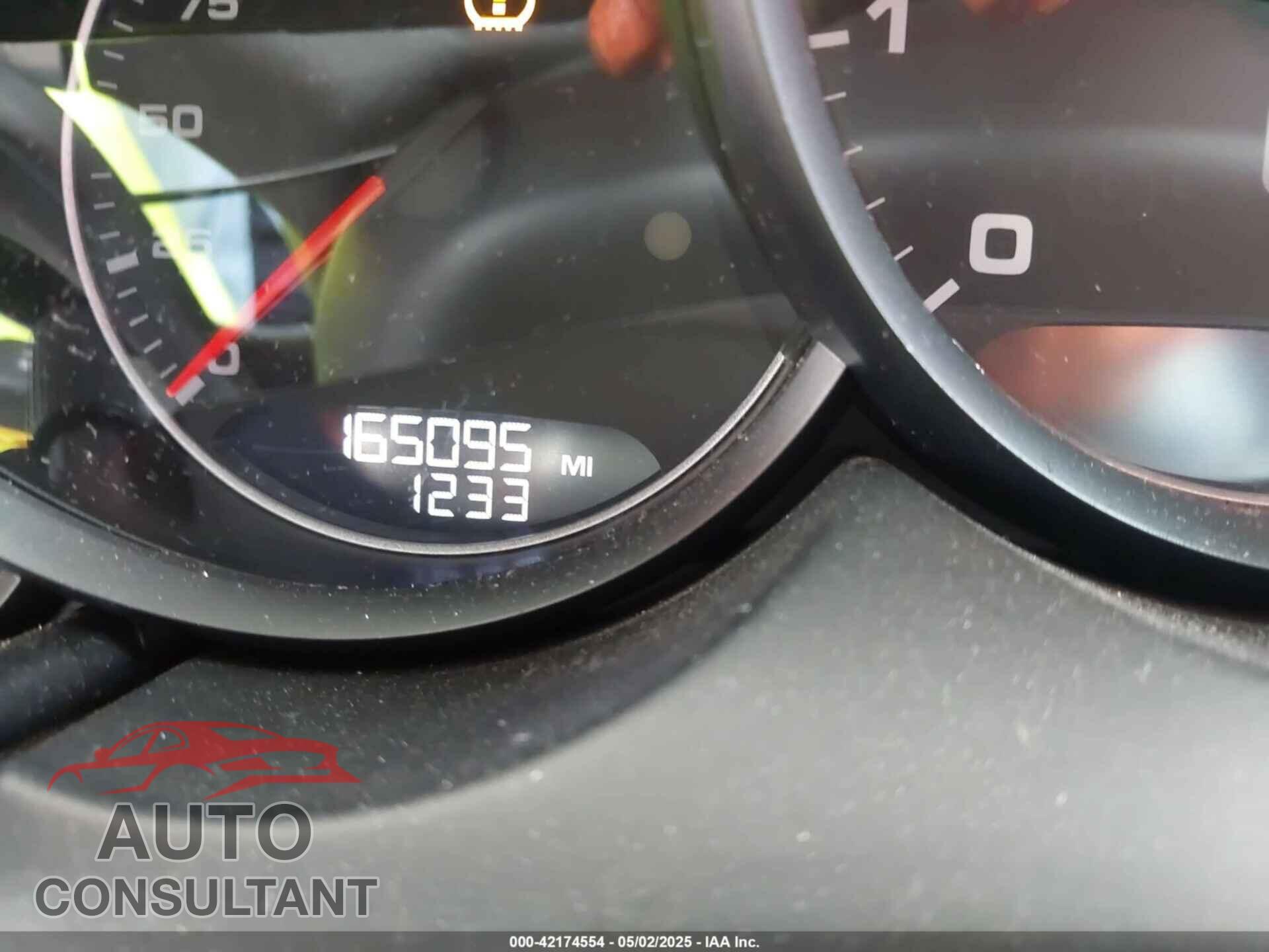PORSCHE CAYENNE 2014 - WP1AA2A25ELA92112