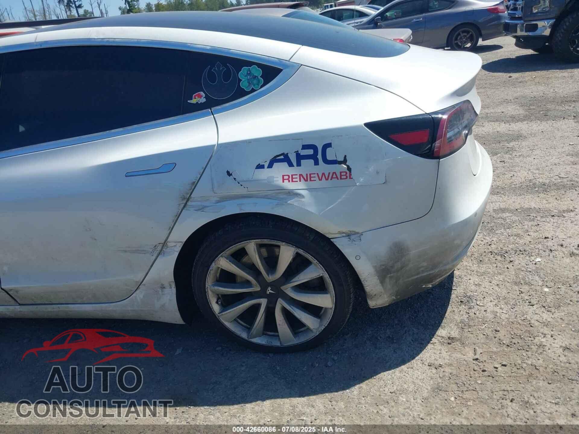 TESLA MODEL 3 2018 - 5YJ3E1EB6JF098114