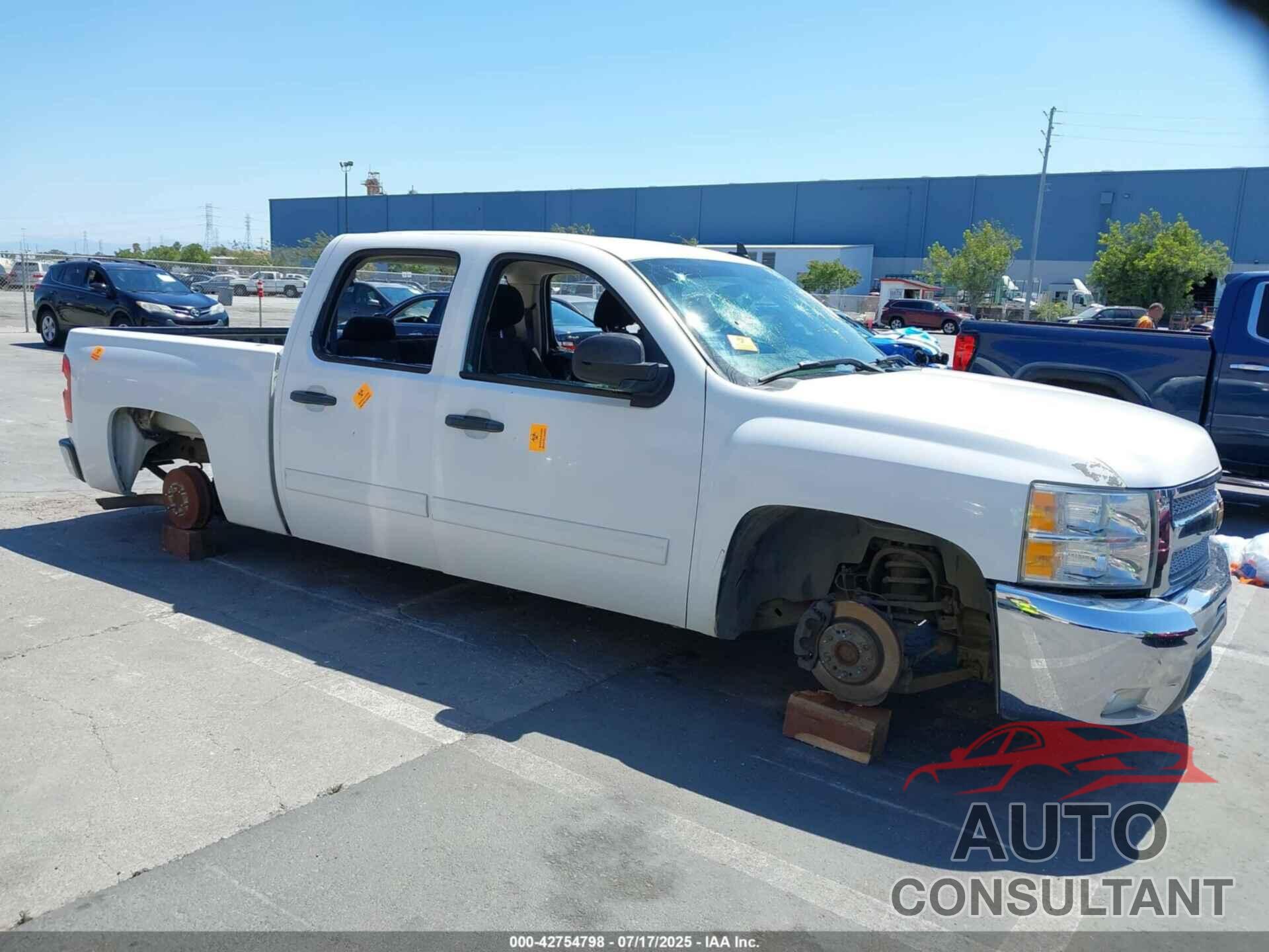 CHEVROLET SILVERADO 1500 2013 - 3GCPCSE07DG253005