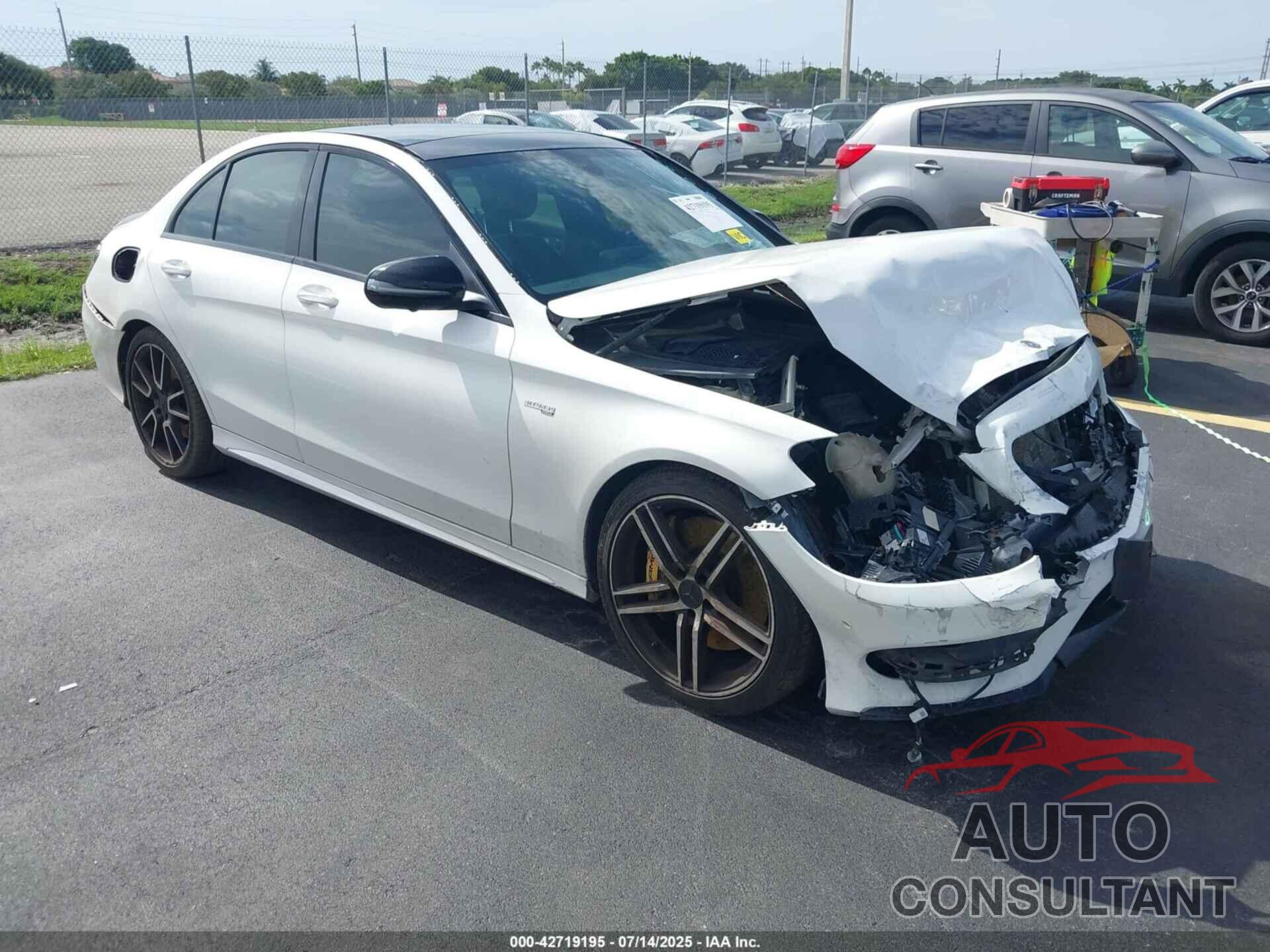 MERCEDES-BENZ AMG C 43 2017 - 55SWF6EB2HU218846