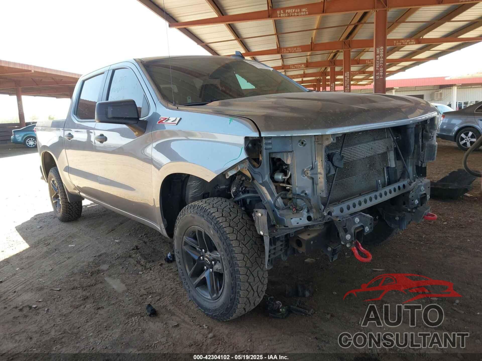 CHEVROLET SILVERADO 1500 2021 - 1GCPYCEF5MZ260045