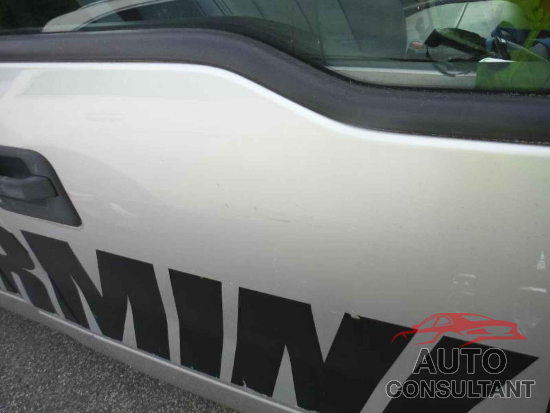 FORD F150 2014 - 1FTMF1CM7EKD55571