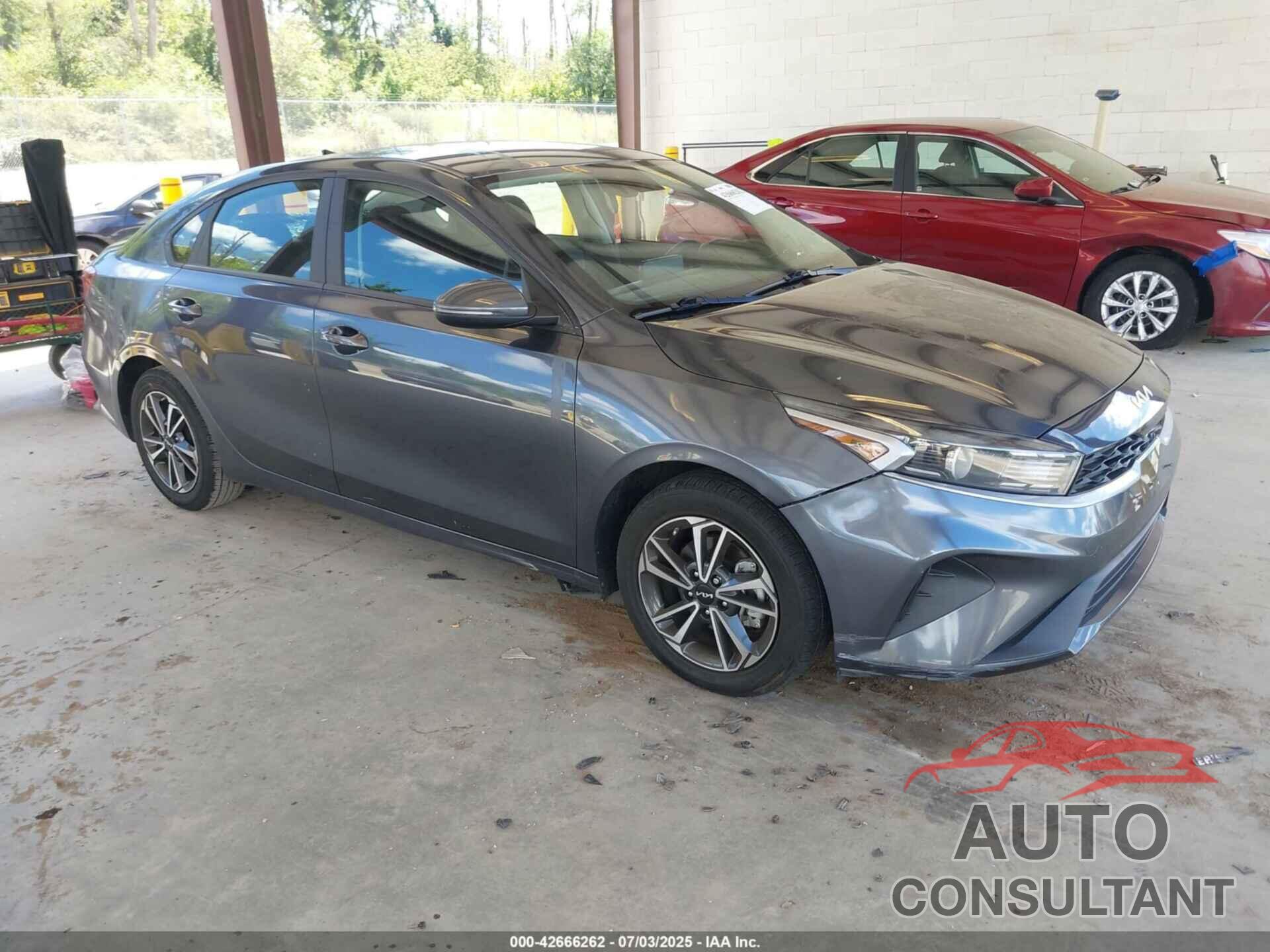 KIA FORTE 2023 - 3KPF24AD1PE550595