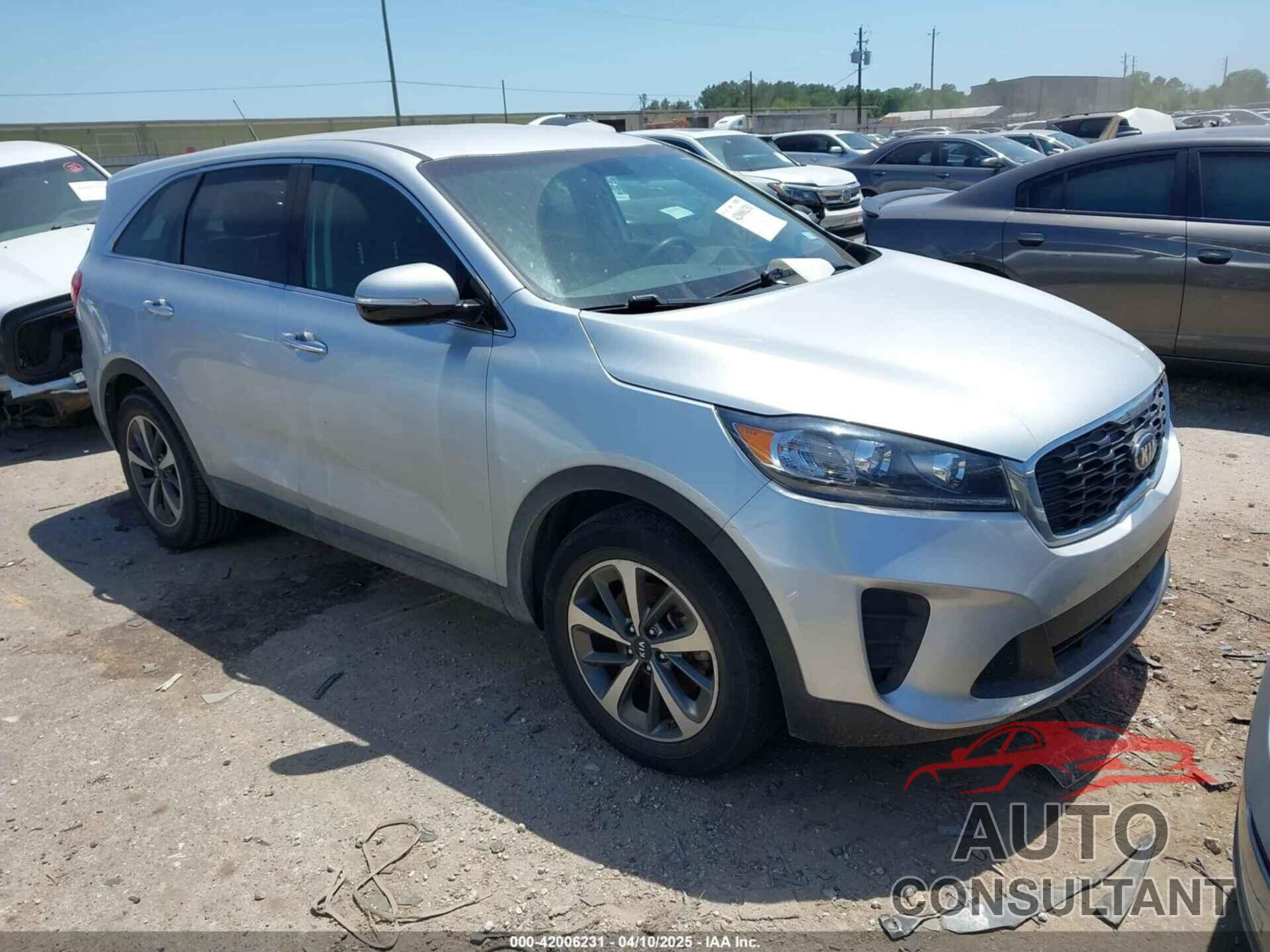 KIA SORENTO 2020 - 5XYPG4A58LG669899