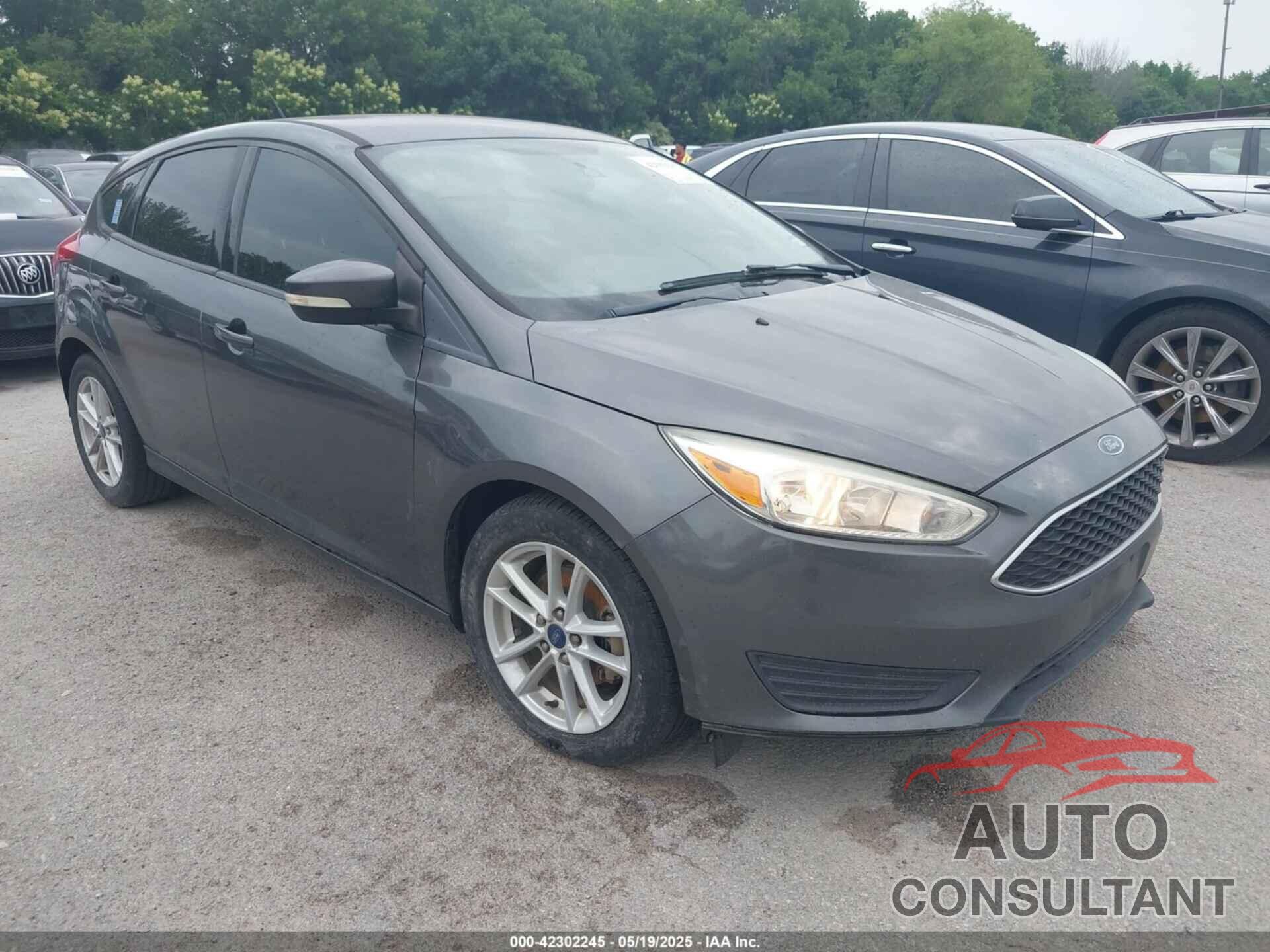FORD FOCUS 2017 - 1FADP3K24HL249186