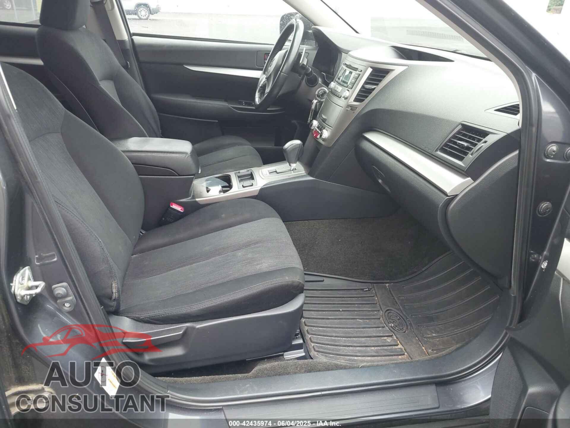 SUBARU OUTBACK 2013 - 4S4BRCCC2D3203154