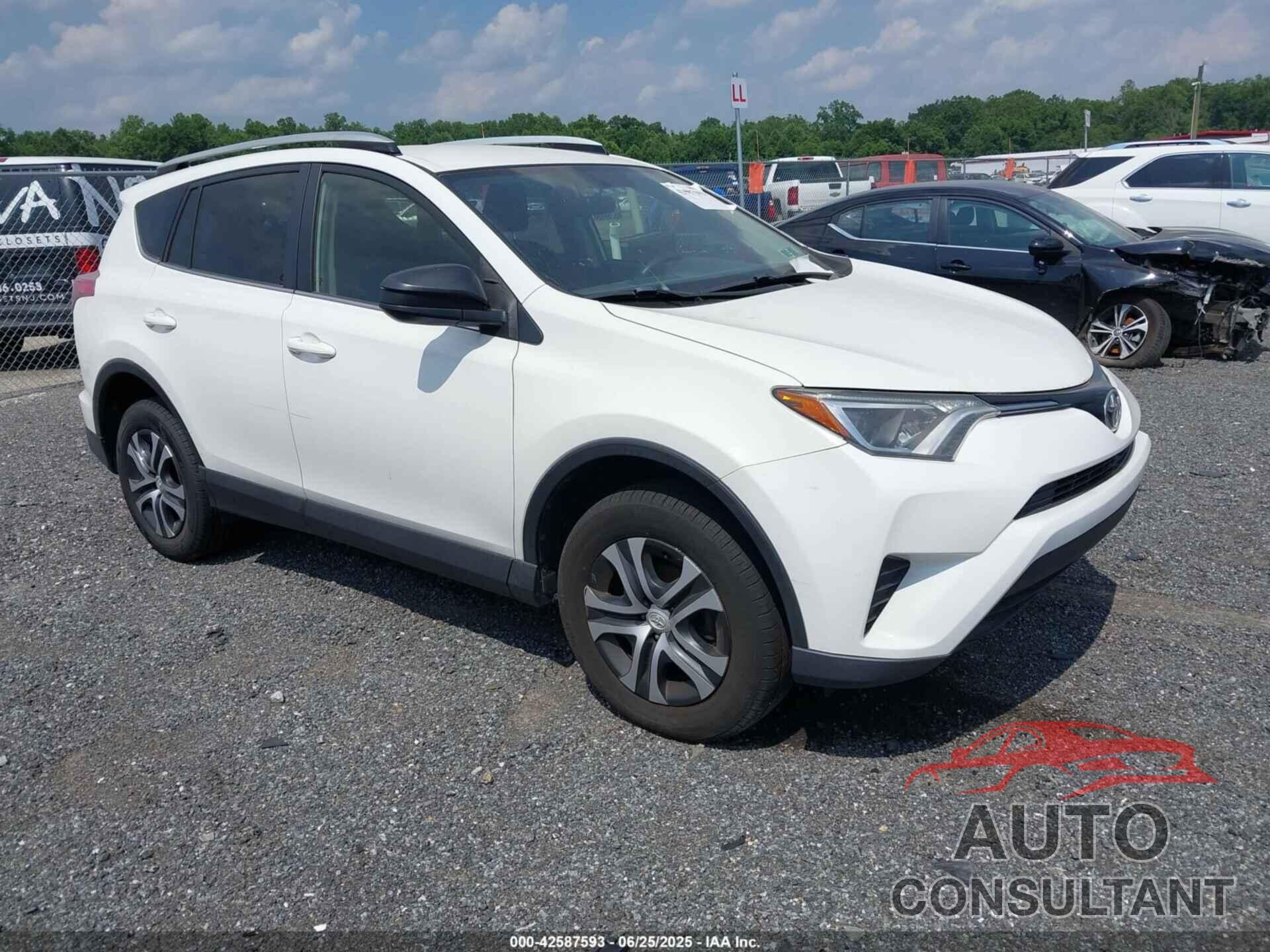 TOYOTA RAV4 2016 - JTMBFREV9GJ079351