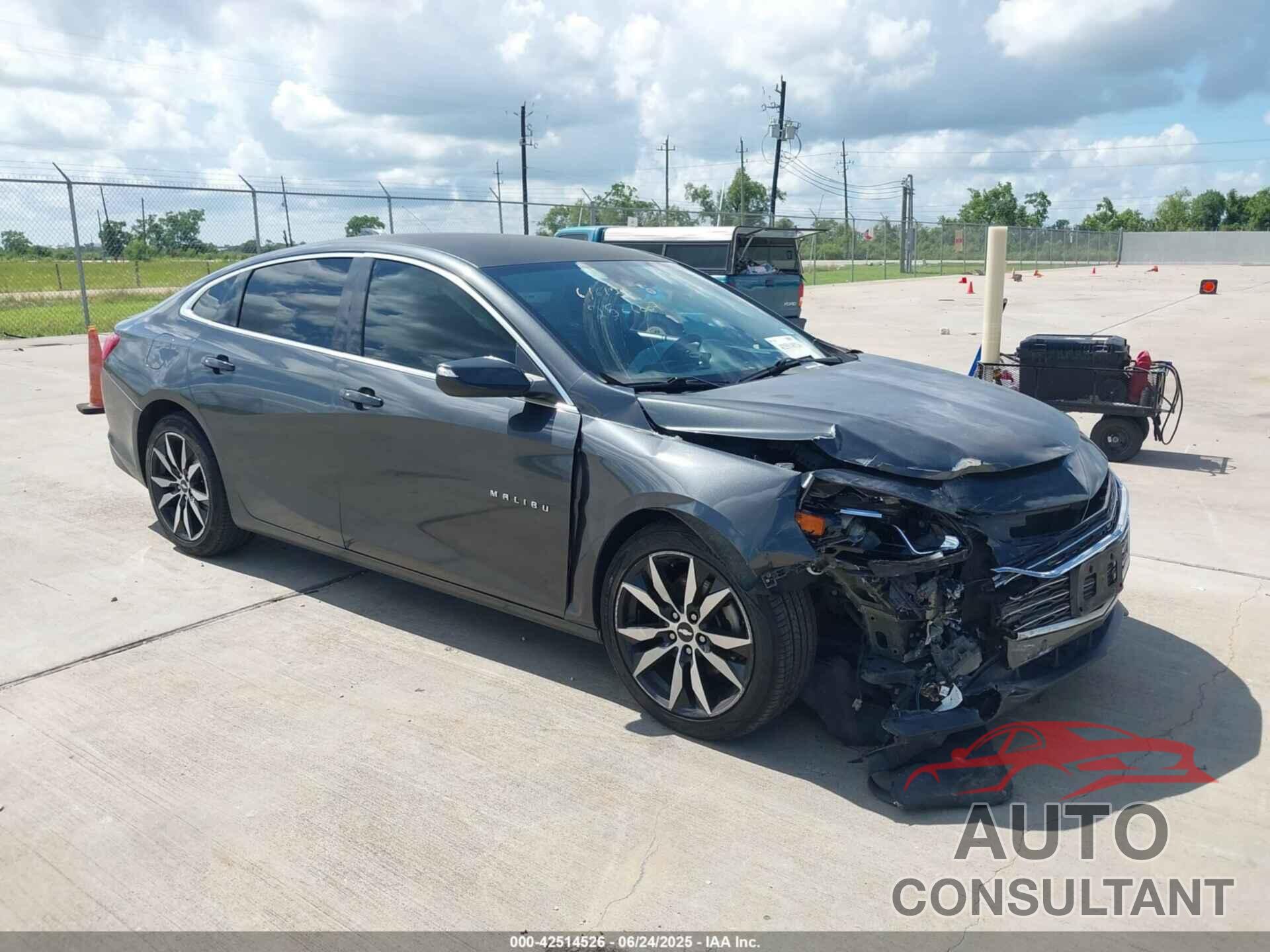 CHEVROLET MALIBU 2017 - 1G1ZE5ST8HF264291