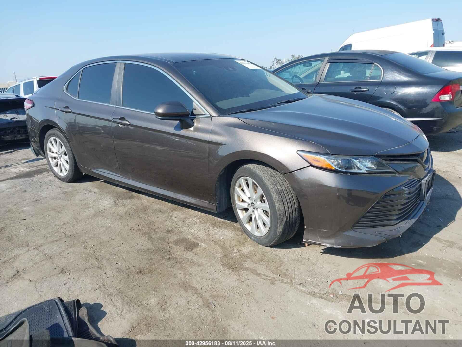 TOYOTA CAMRY 2018 - JTNB11HK8J3041814