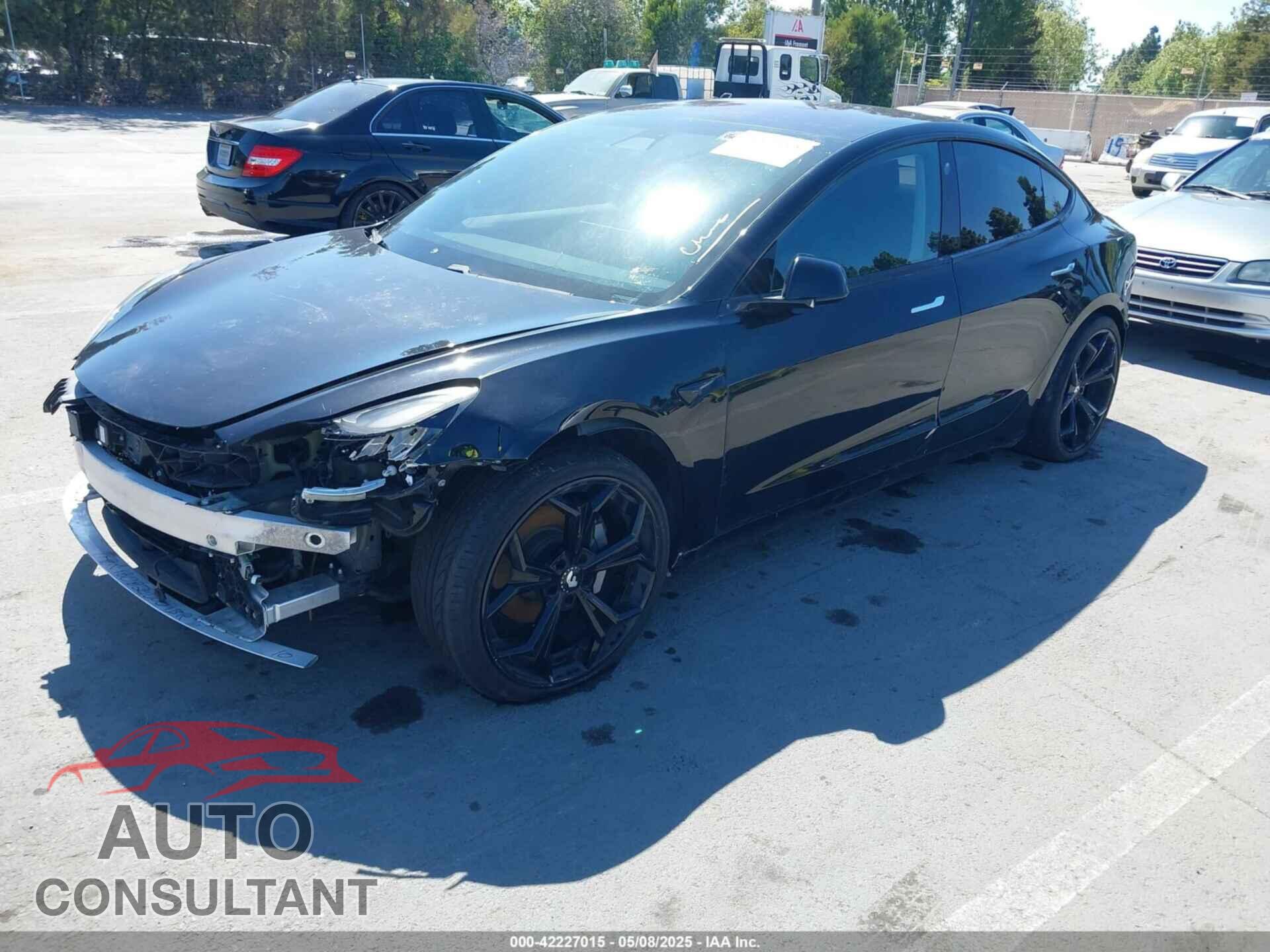 TESLA MODEL 3 2018 - 5YJ3E1EA7JF011411
