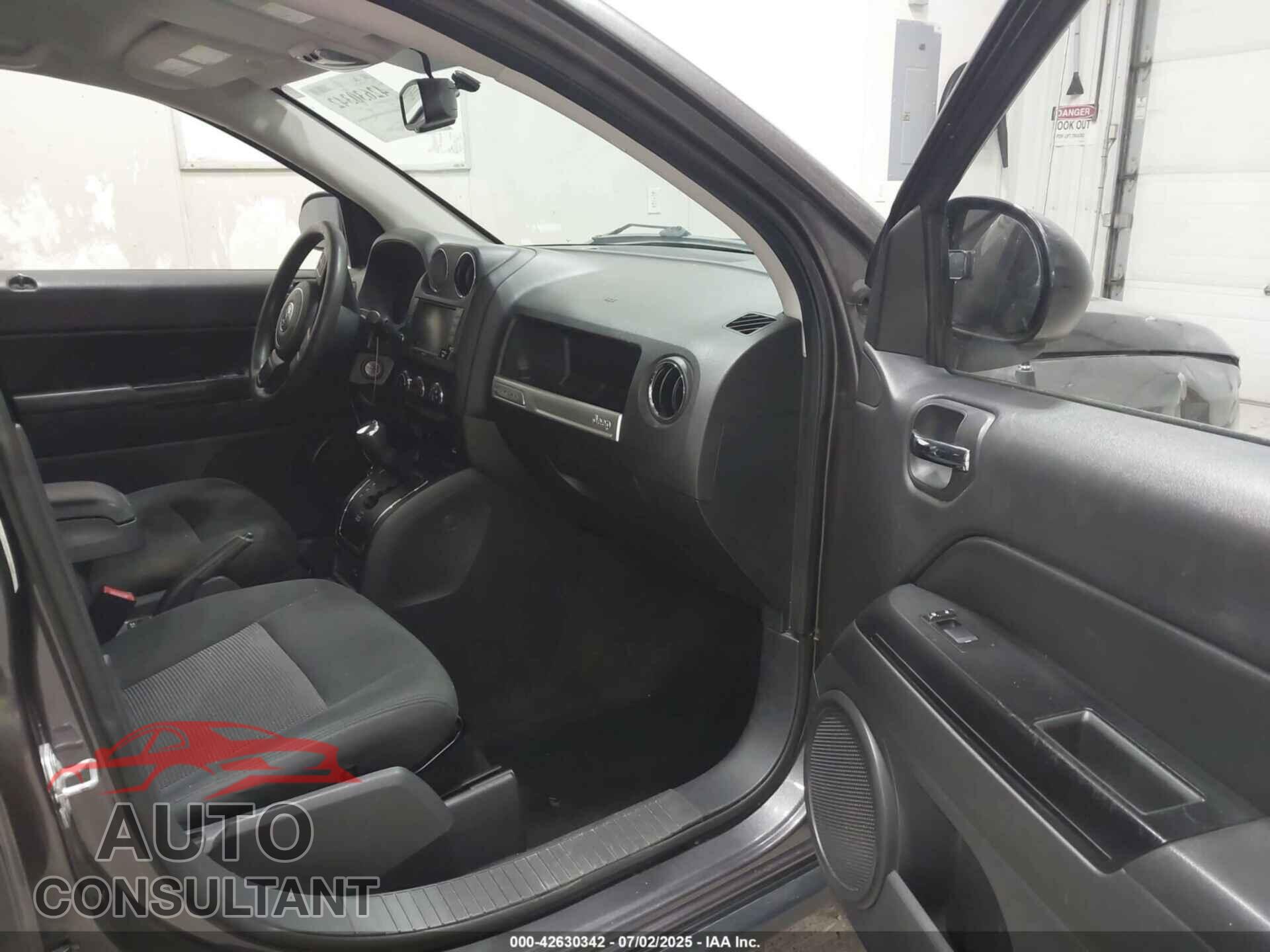 JEEP COMPASS 2015 - 1C4NJDBB5FD258394