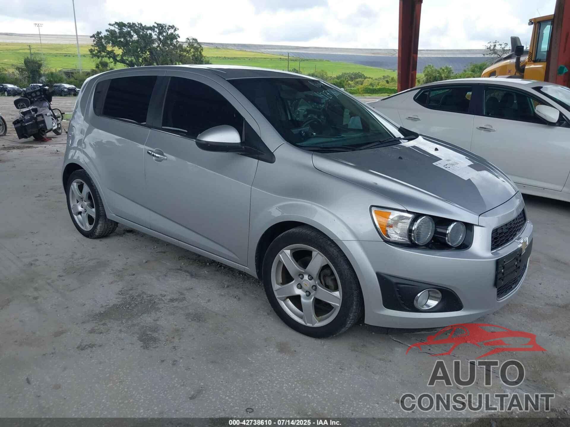 CHEVROLET SONIC 2012 - 1G1JF6SBXC4168206