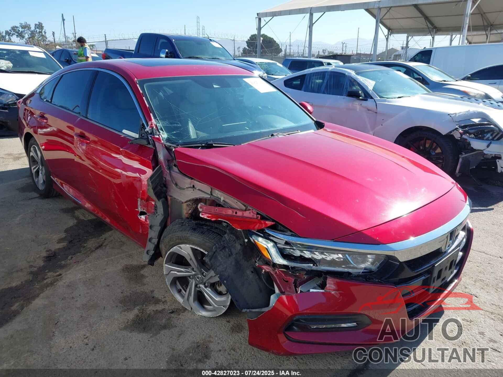 HONDA ACCORD 2018 - 1HGCV2F58JA026923