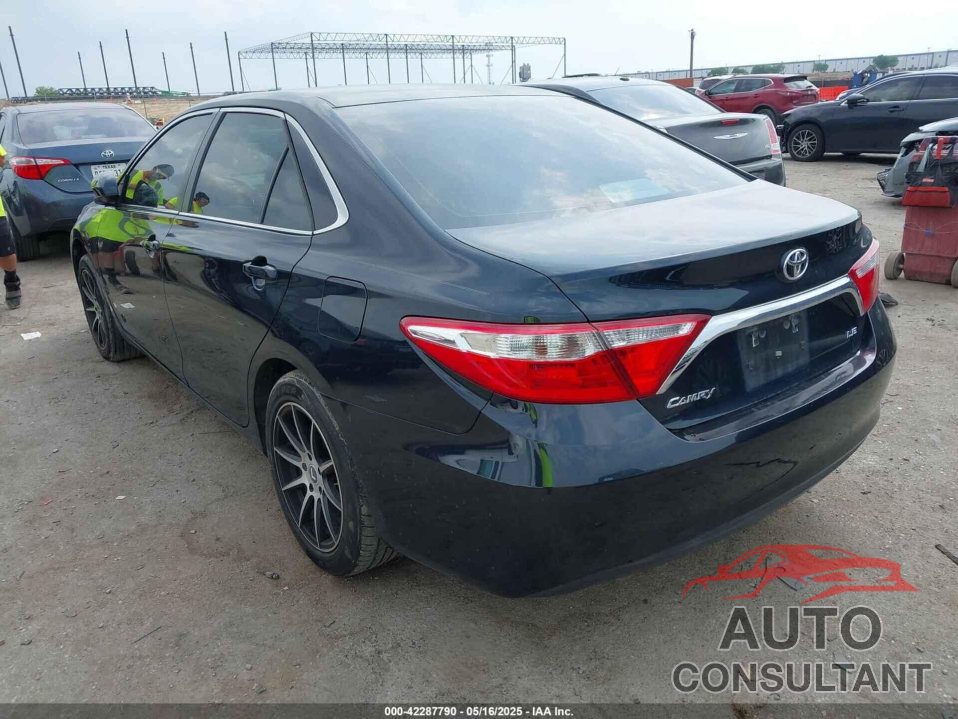 TOYOTA CAMRY 2016 - 4T1BF1FK8GU615402