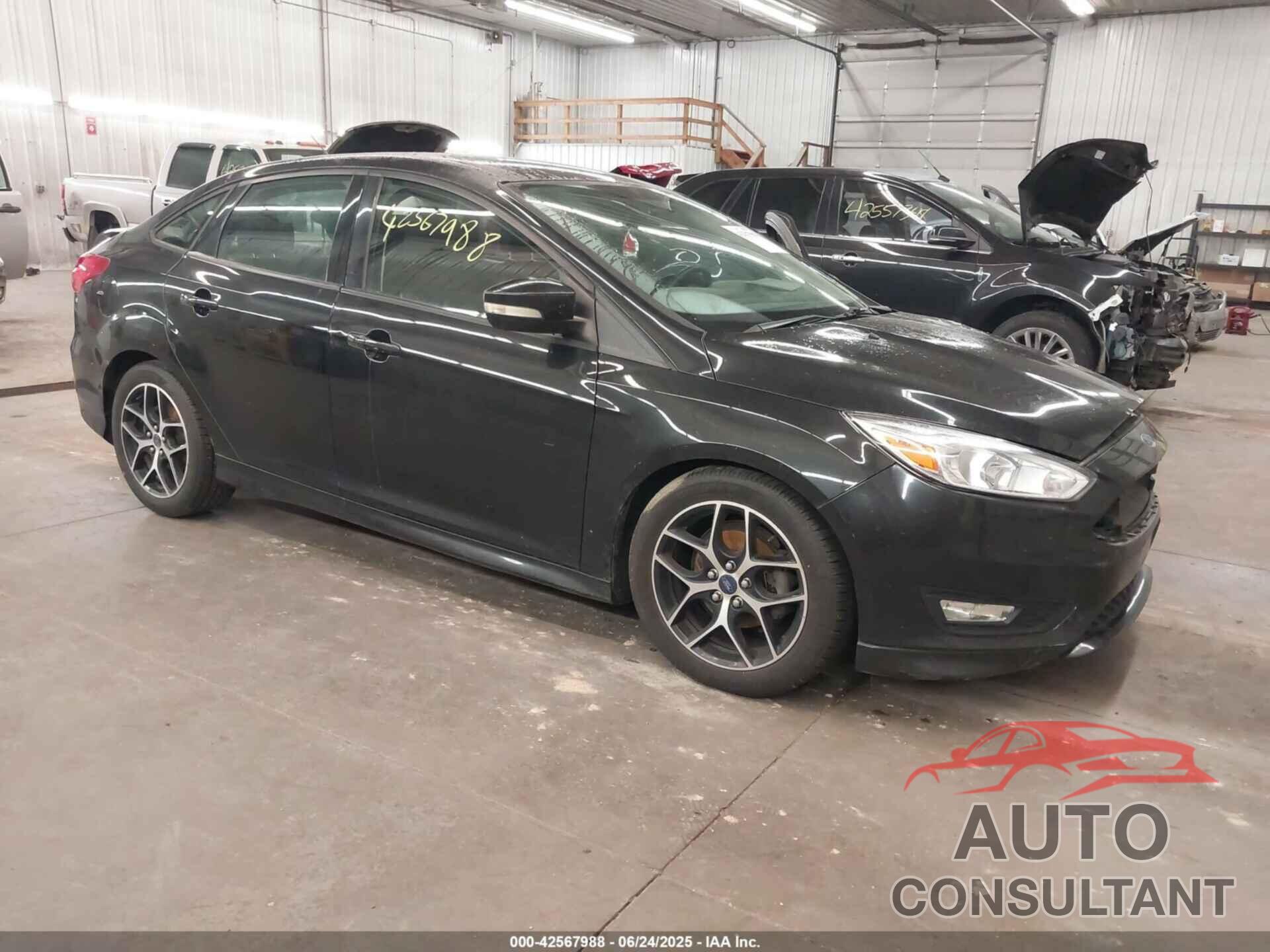 FORD FOCUS 2015 - 1FADP3F23FL241149