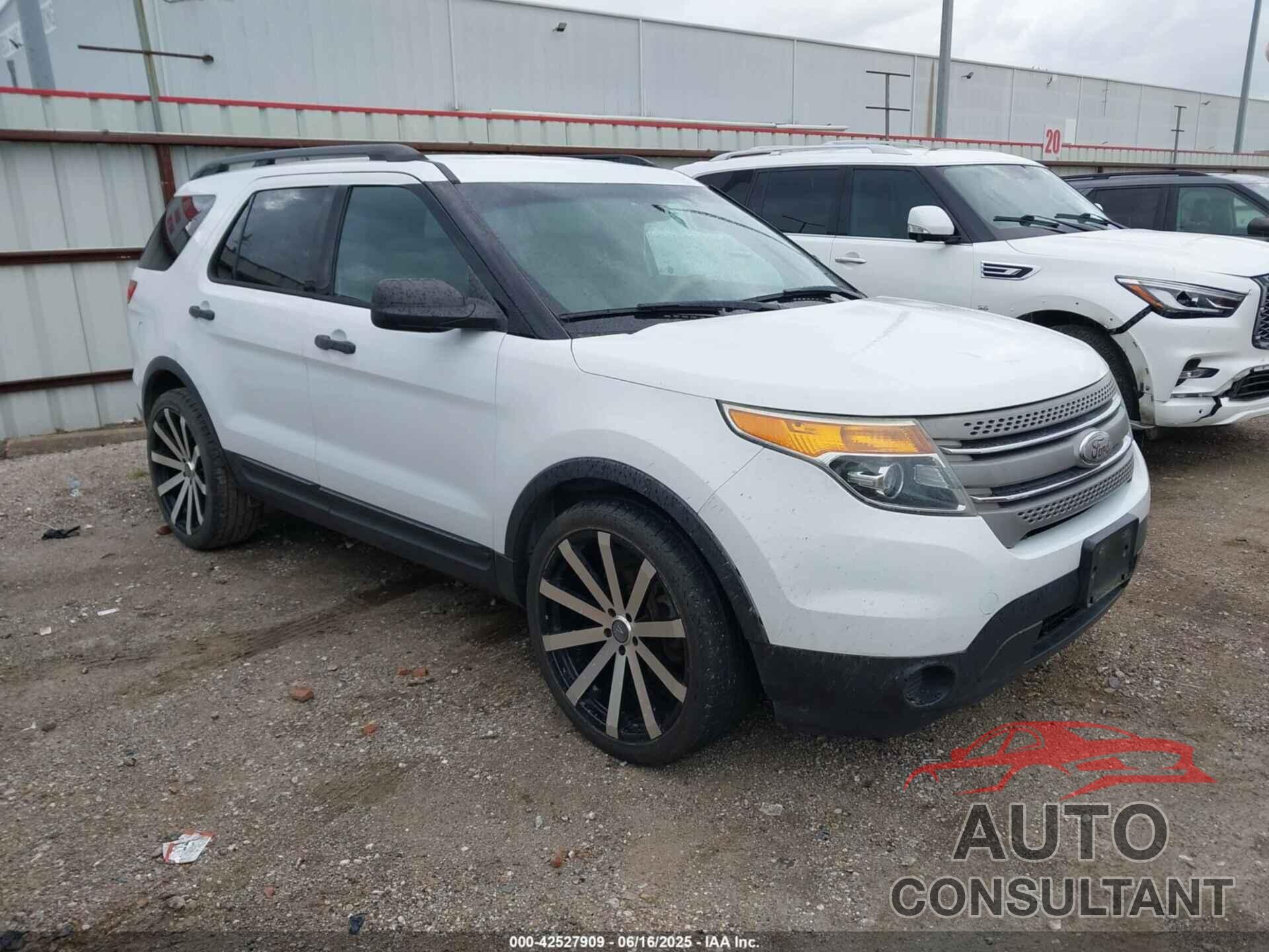 FORD EXPLORER 2013 - 1FM5K7B8XDGB33708