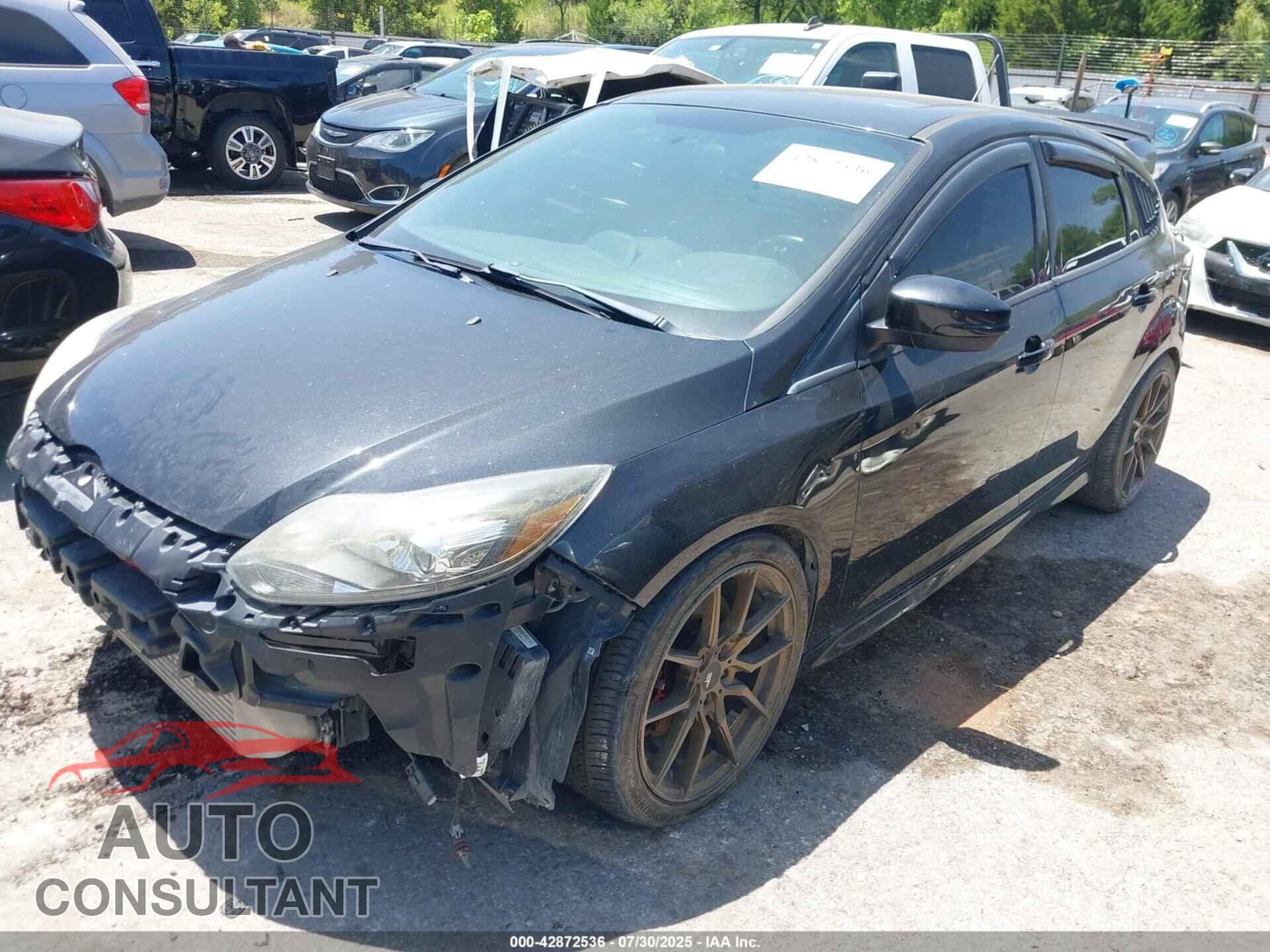 FORD FOCUS ST 2013 - 1FADP3L94DL324006