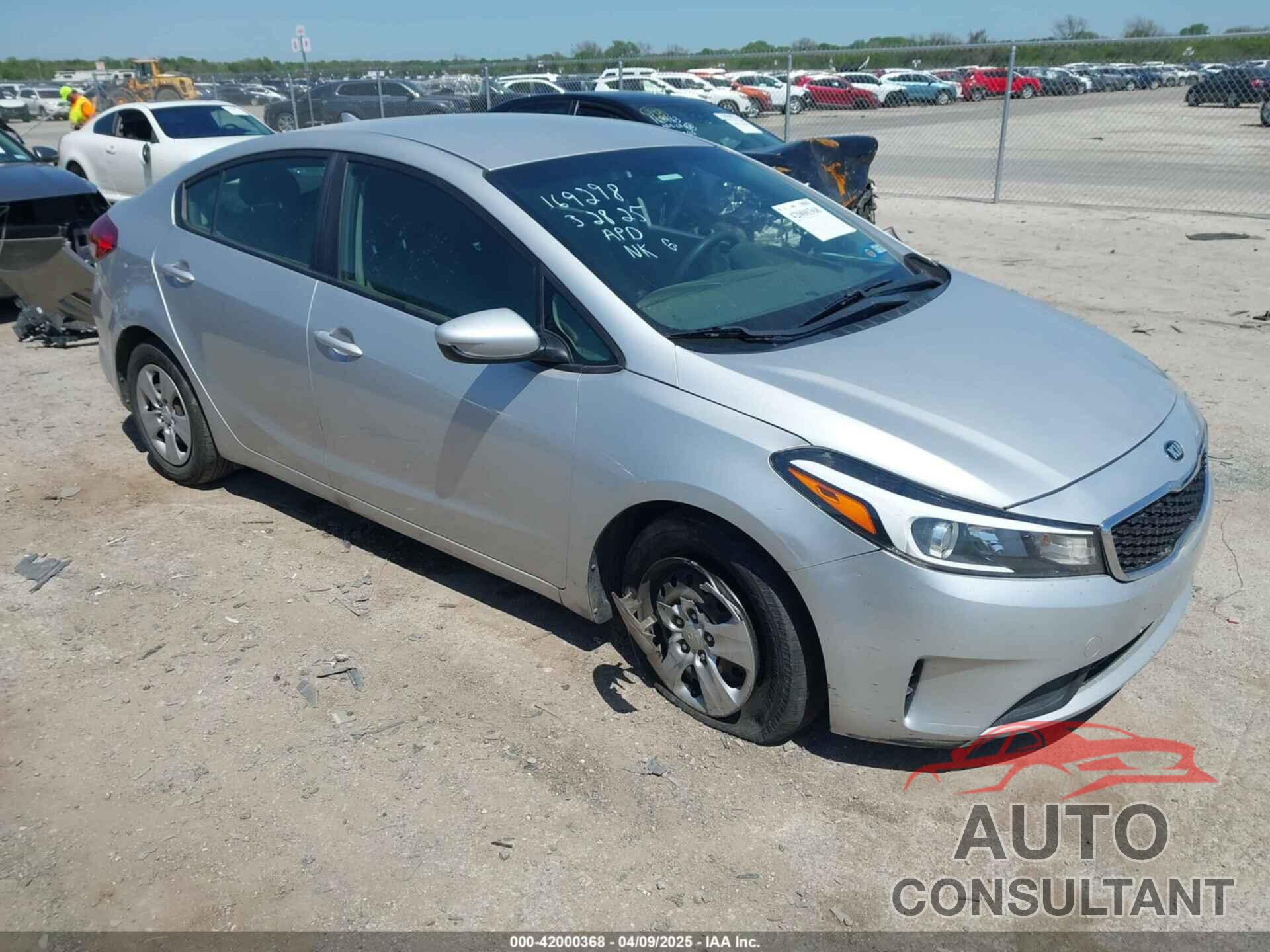 KIA FORTE 2018 - 3KPFK4A76JE273153