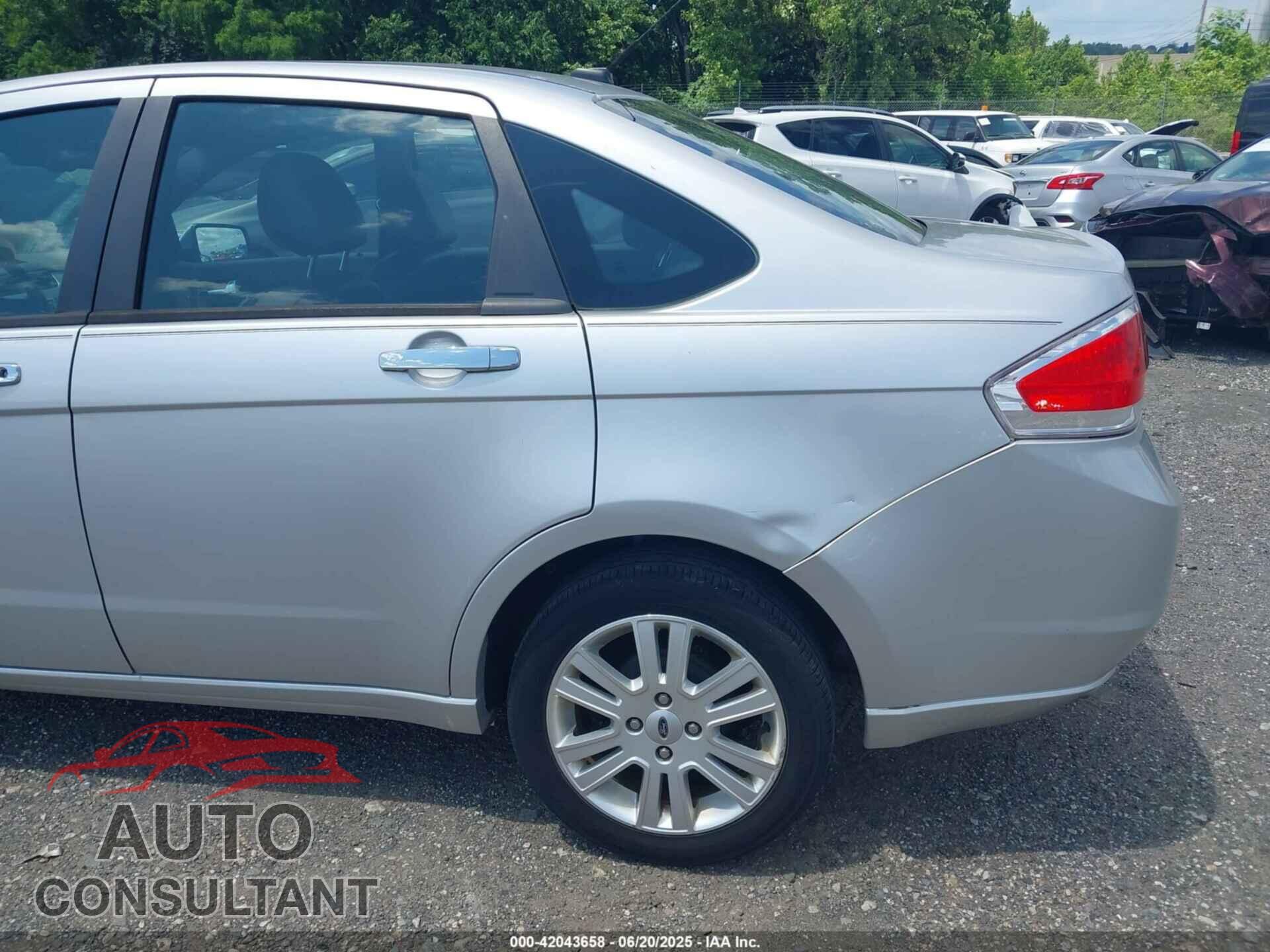 FORD FOCUS 2011 - 1FAHP3HN3BW139934