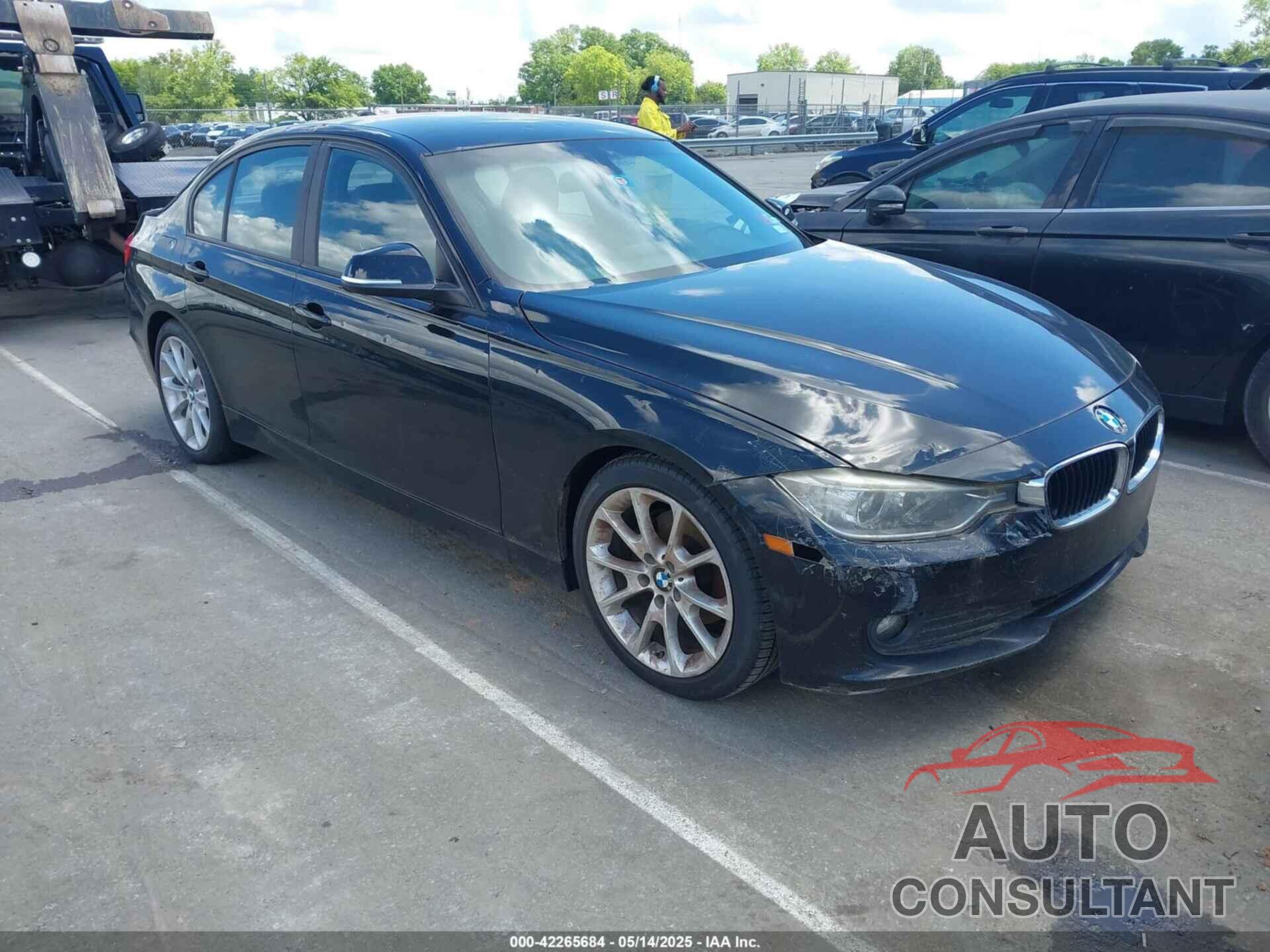 BMW 320I 2013 - WBA3B1C58DF461645