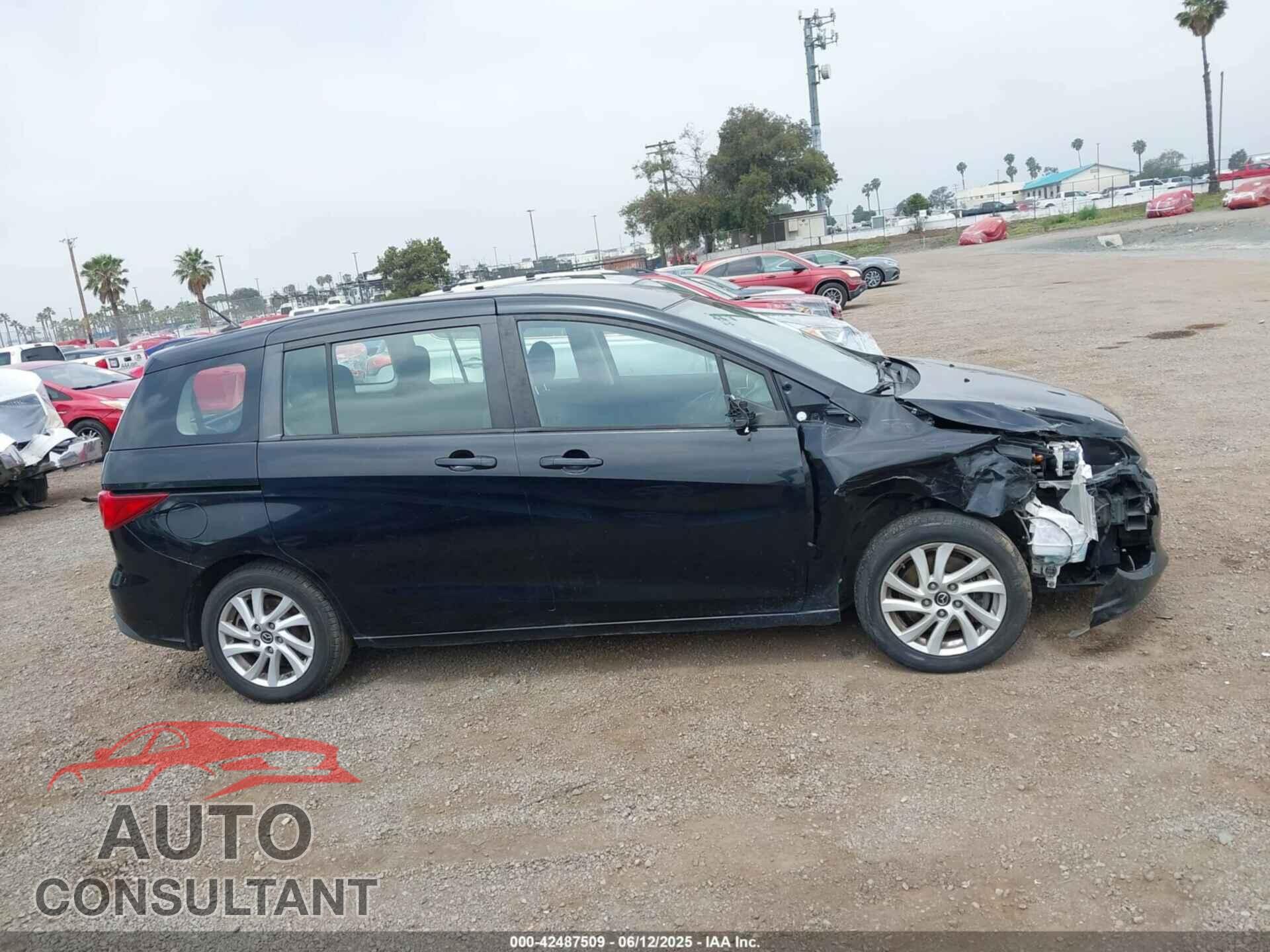 MAZDA MAZDA5 2015 - JM1CW2BL2F0185045