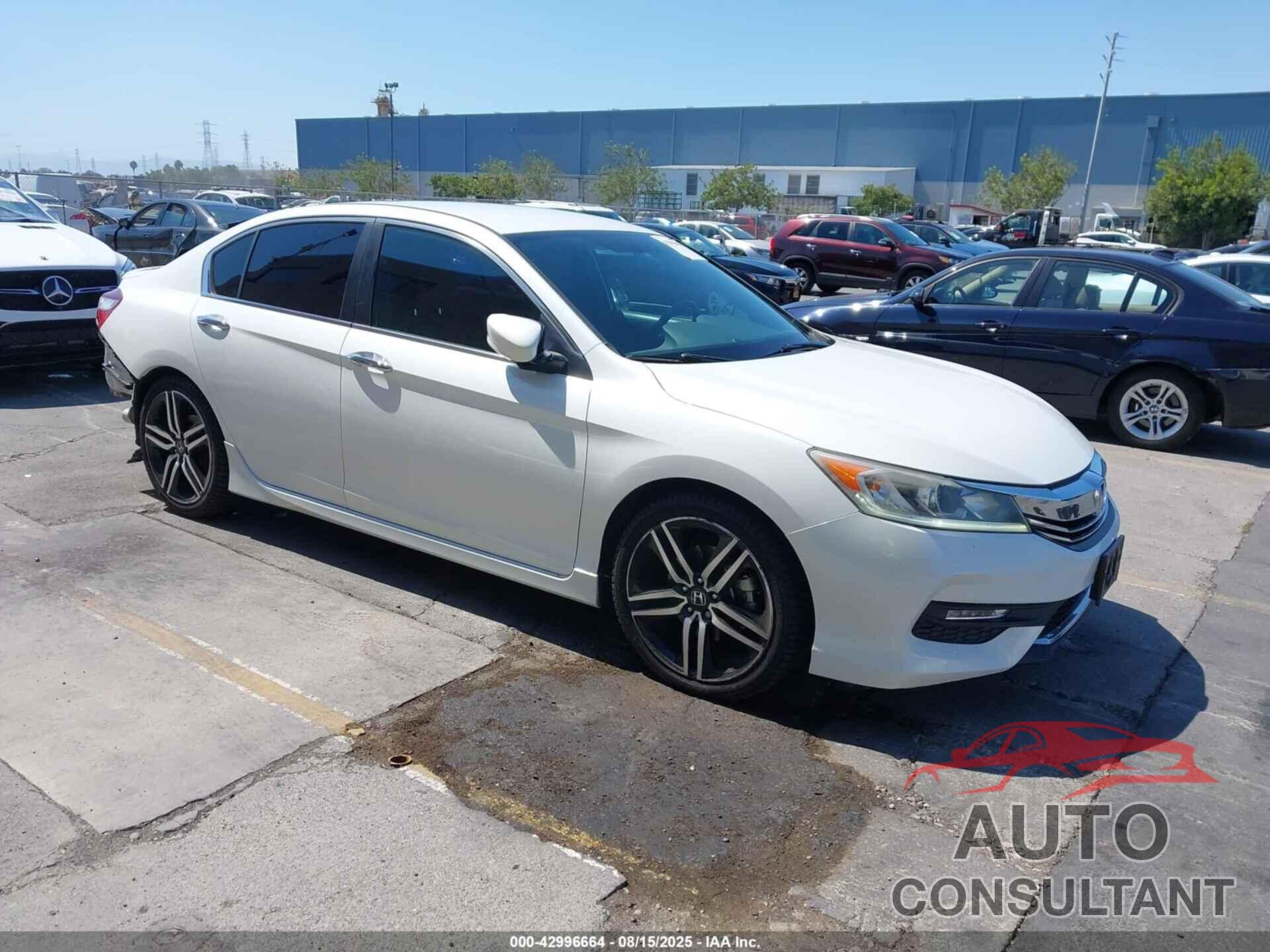 HONDA ACCORD 2017 - 1HGCR2F18HA125611