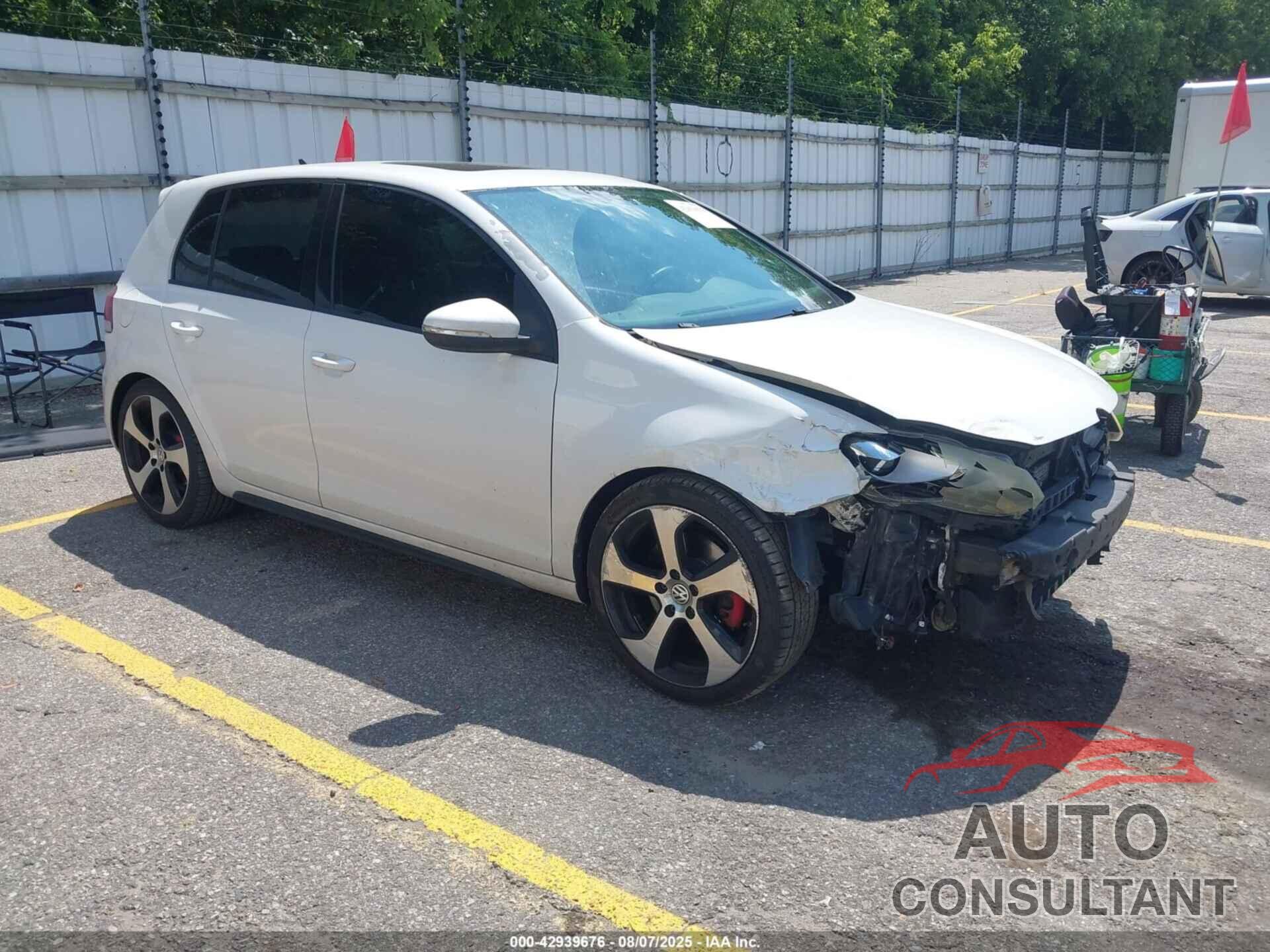 VOLKSWAGEN GTI 2010 - WVWGD7AJ7AW325276